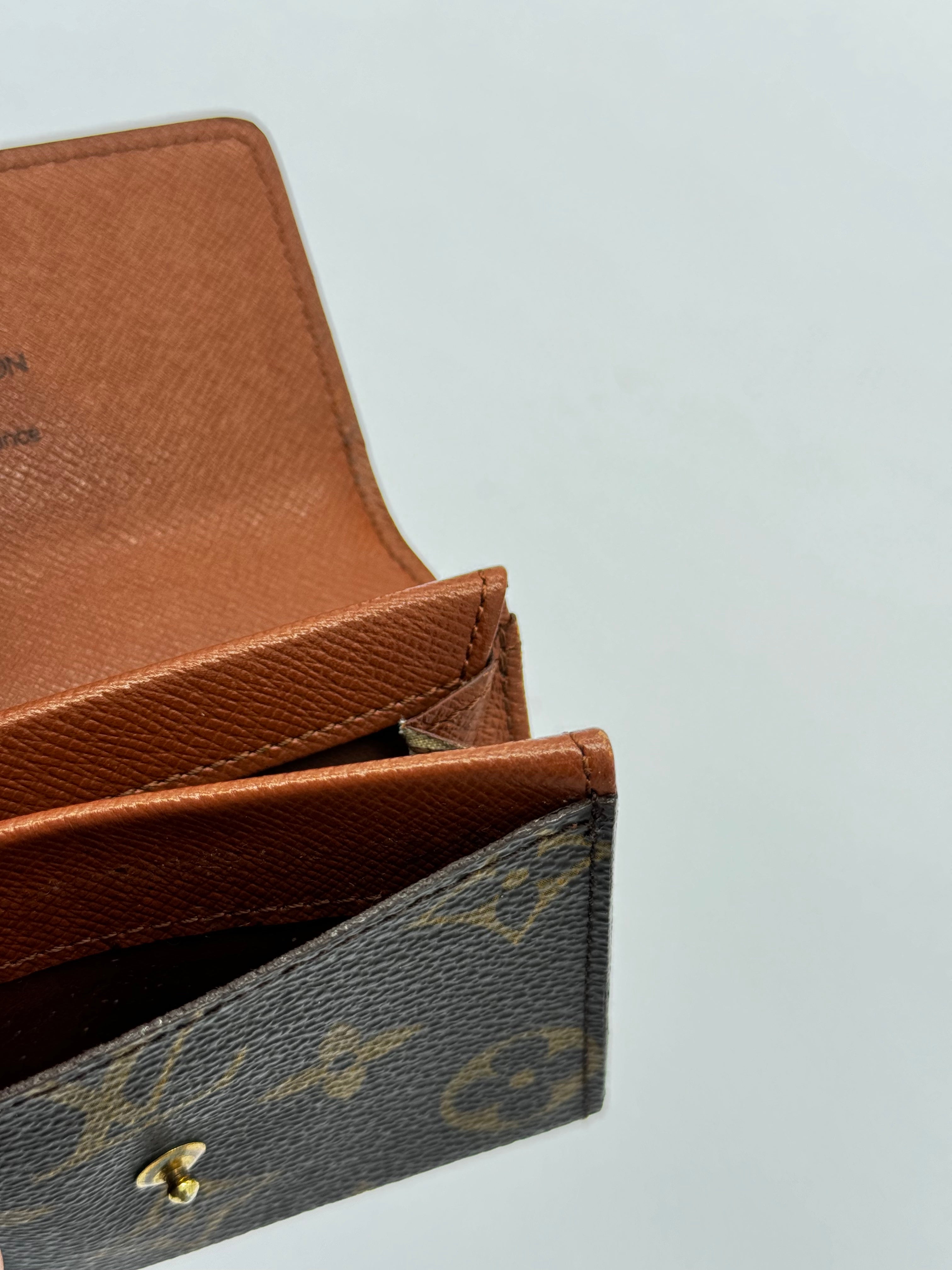 Louis Vuitton Monnaie Plat Wallet