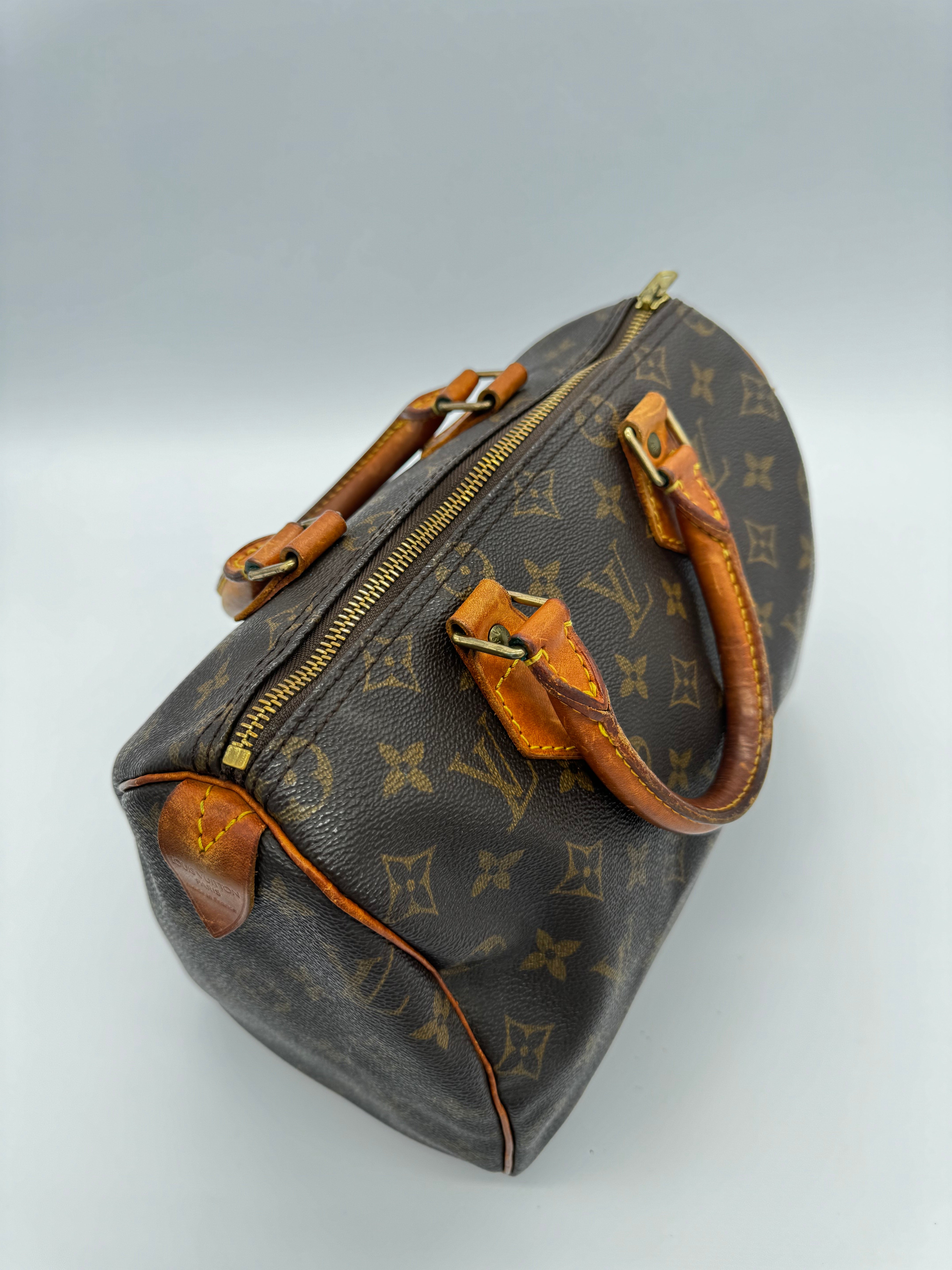 Louis Vuitton Speedy 25