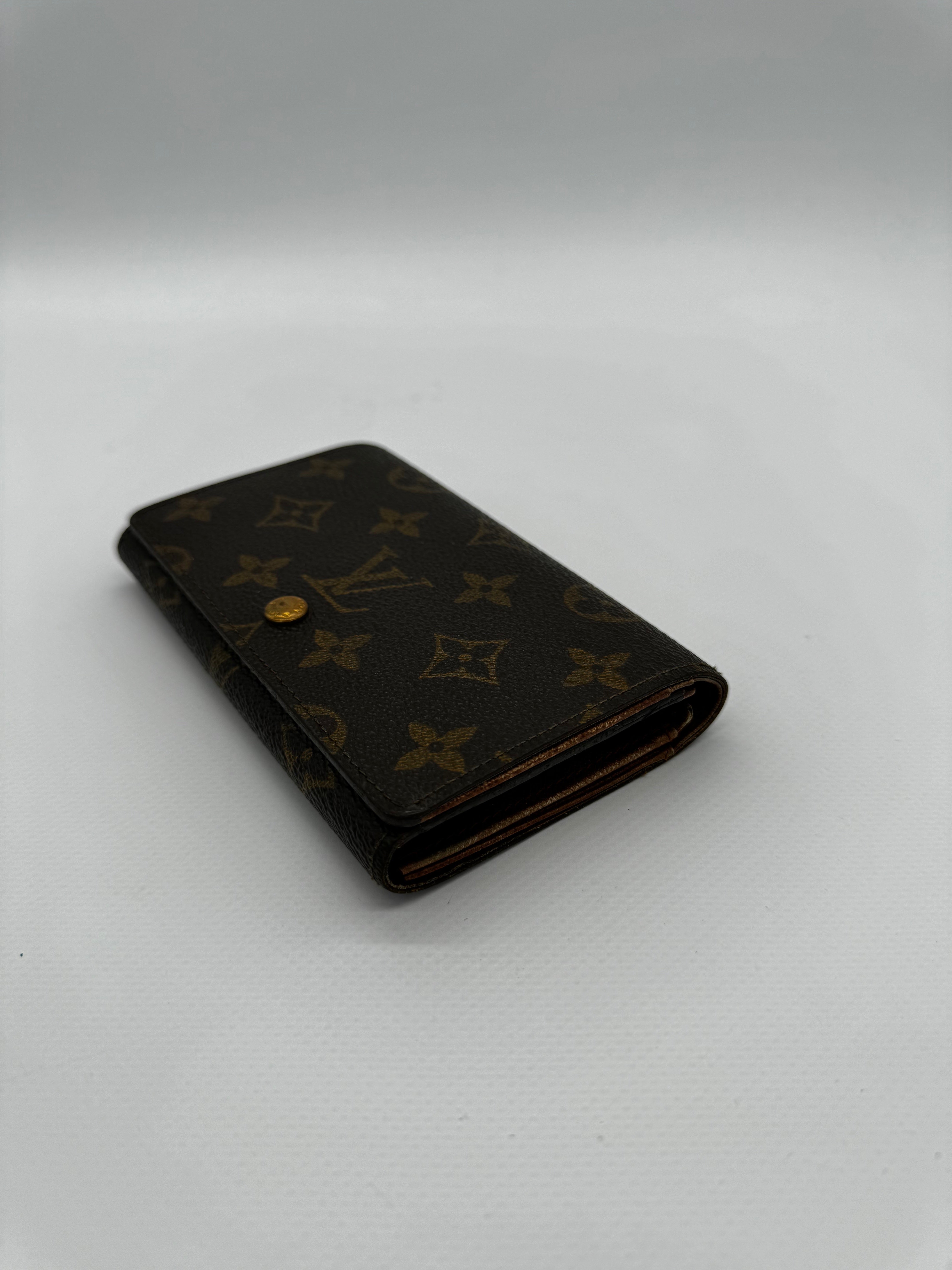 Louis Vuitton Monnaie Trésor Wallet