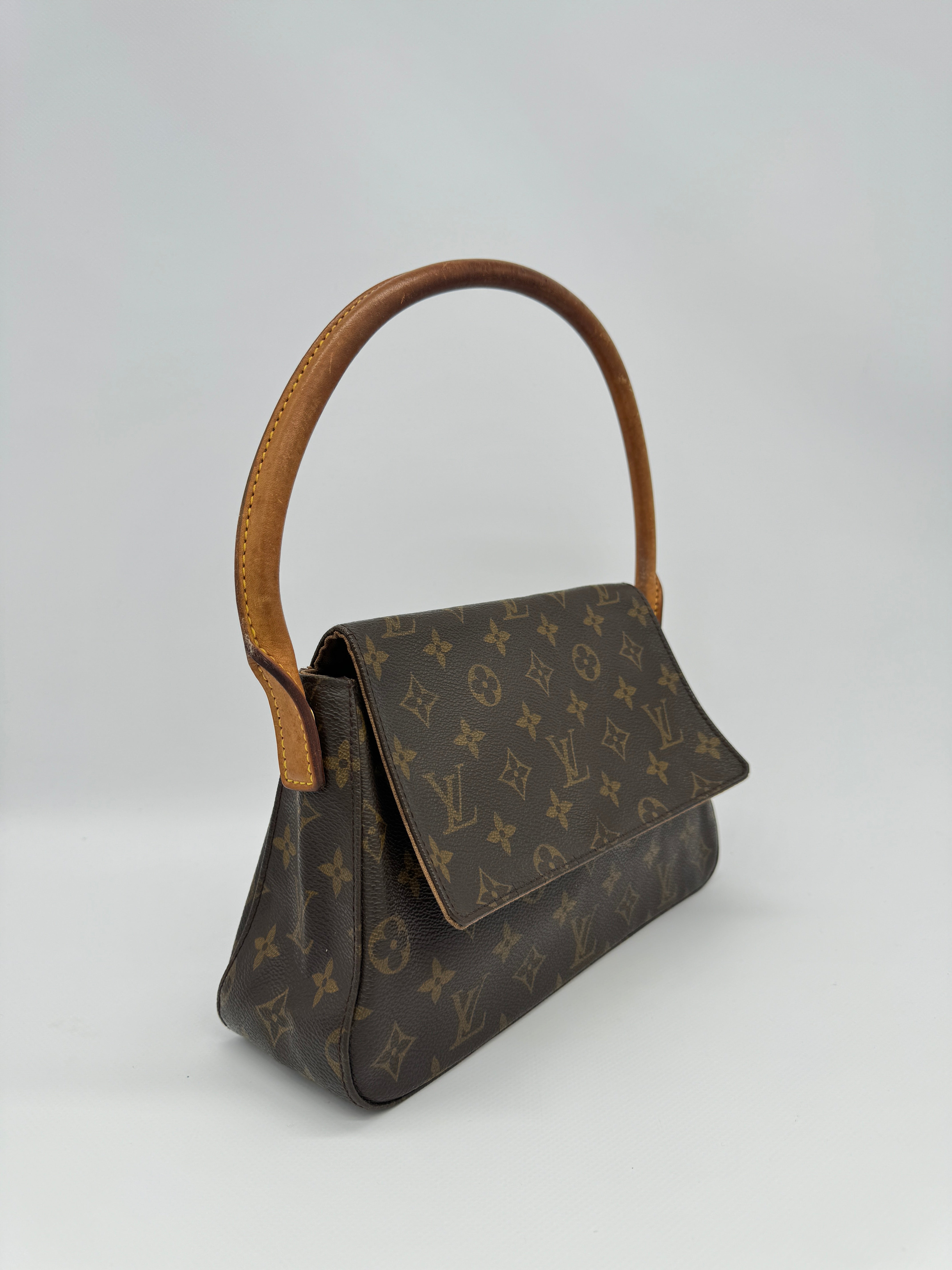 Louis Vuitton Mini Looping