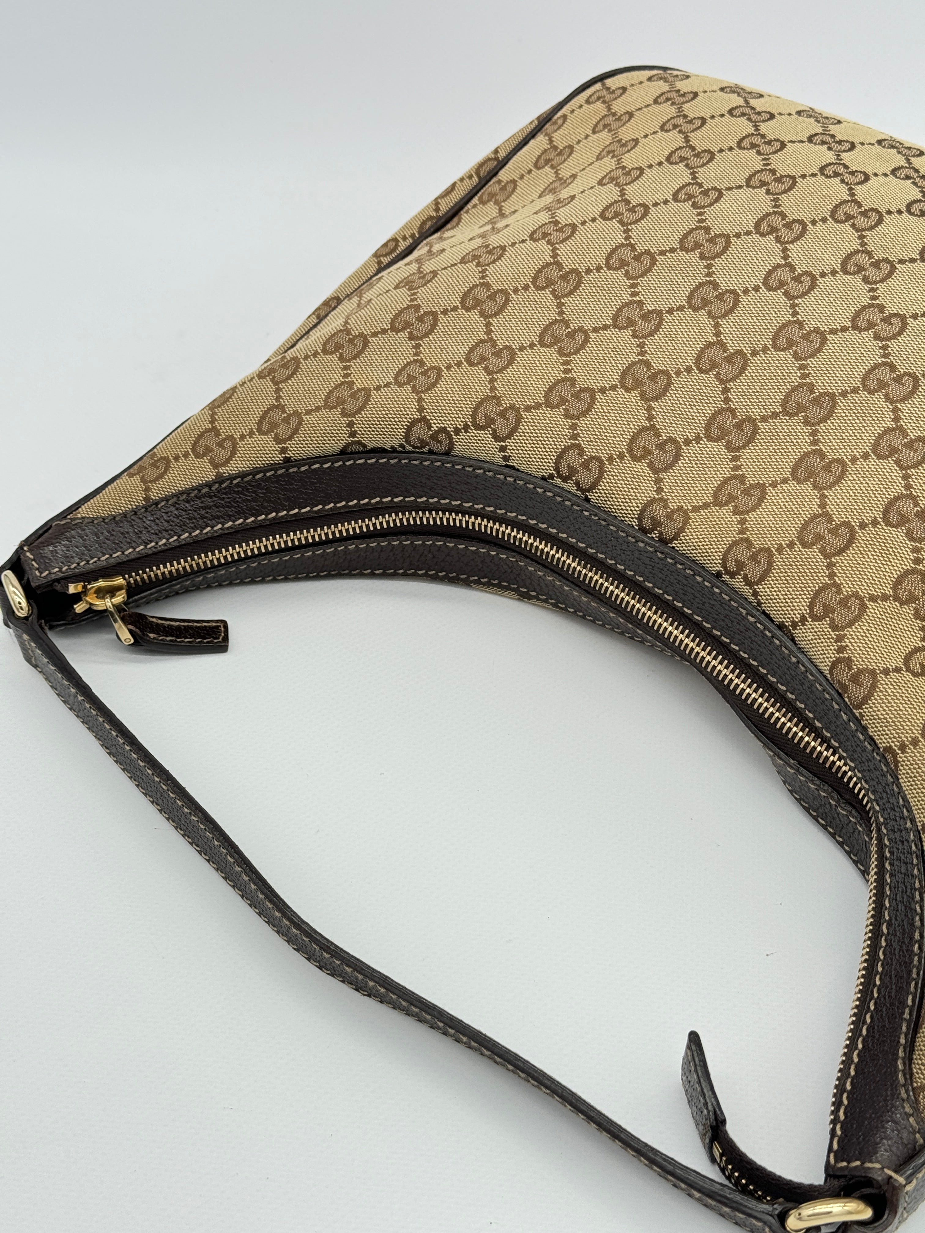 Gucci Charmy Hobo