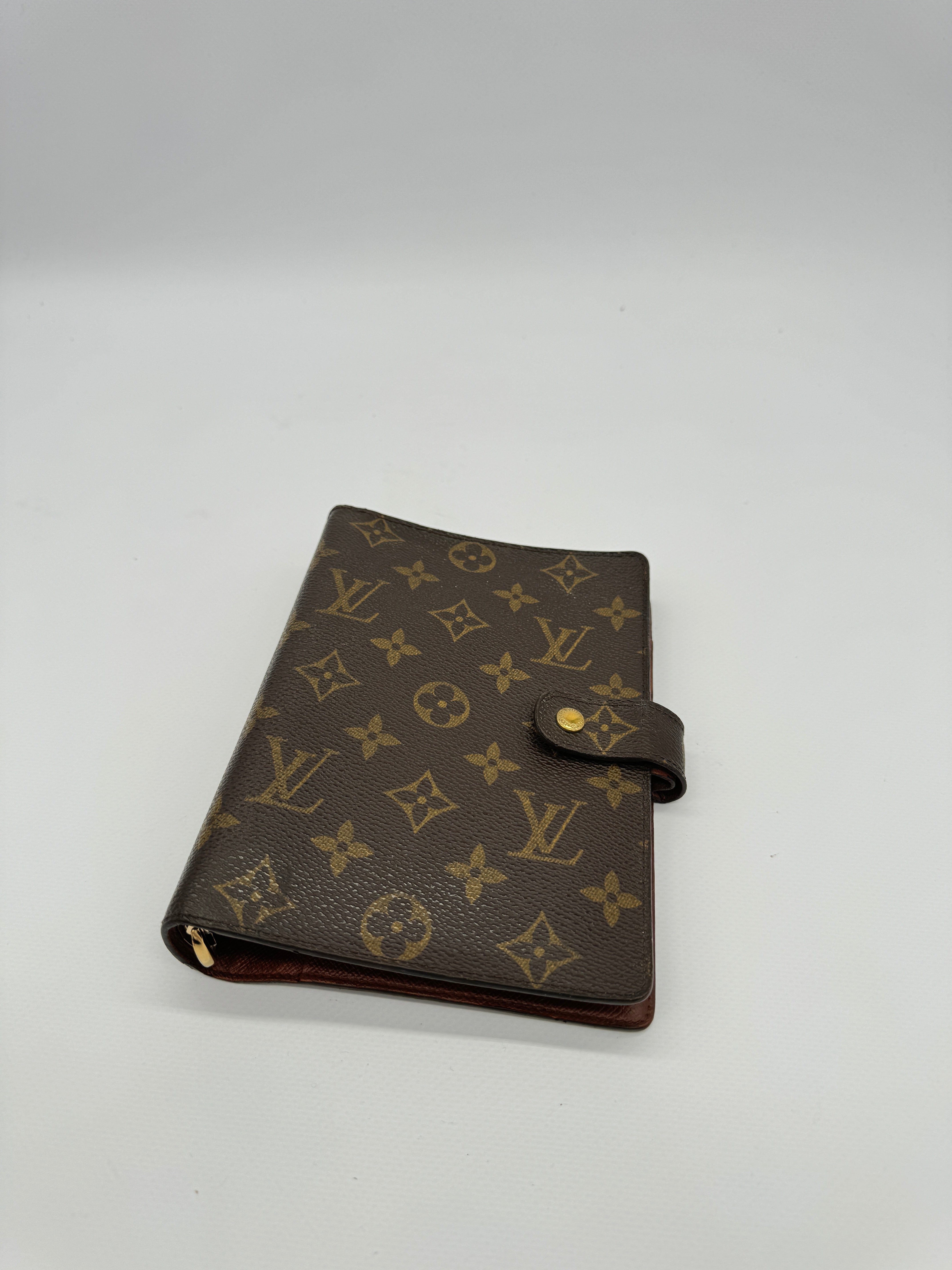 Louis Vuitton Agenda MM