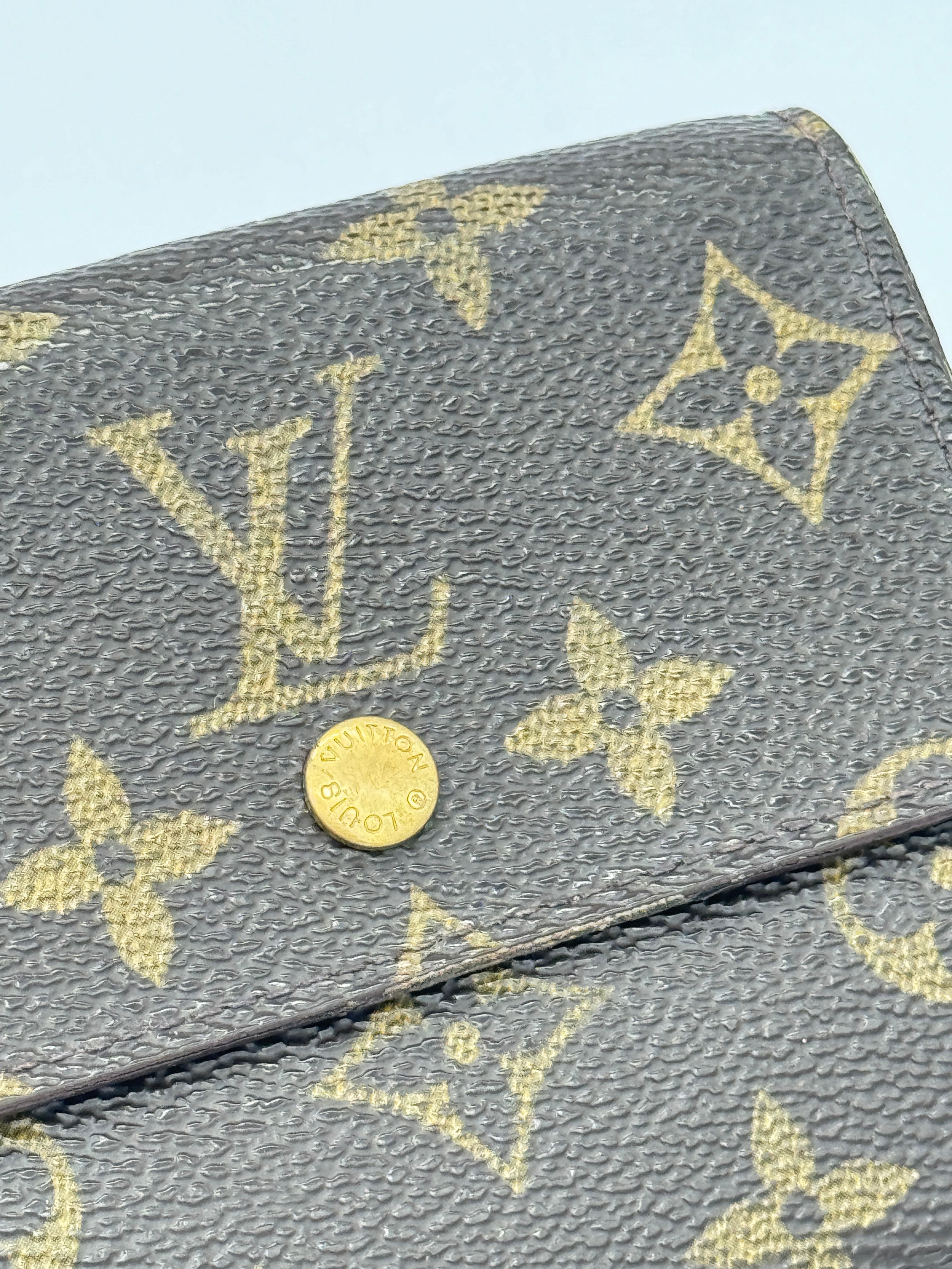 Louis Vuitton Elise Wallet