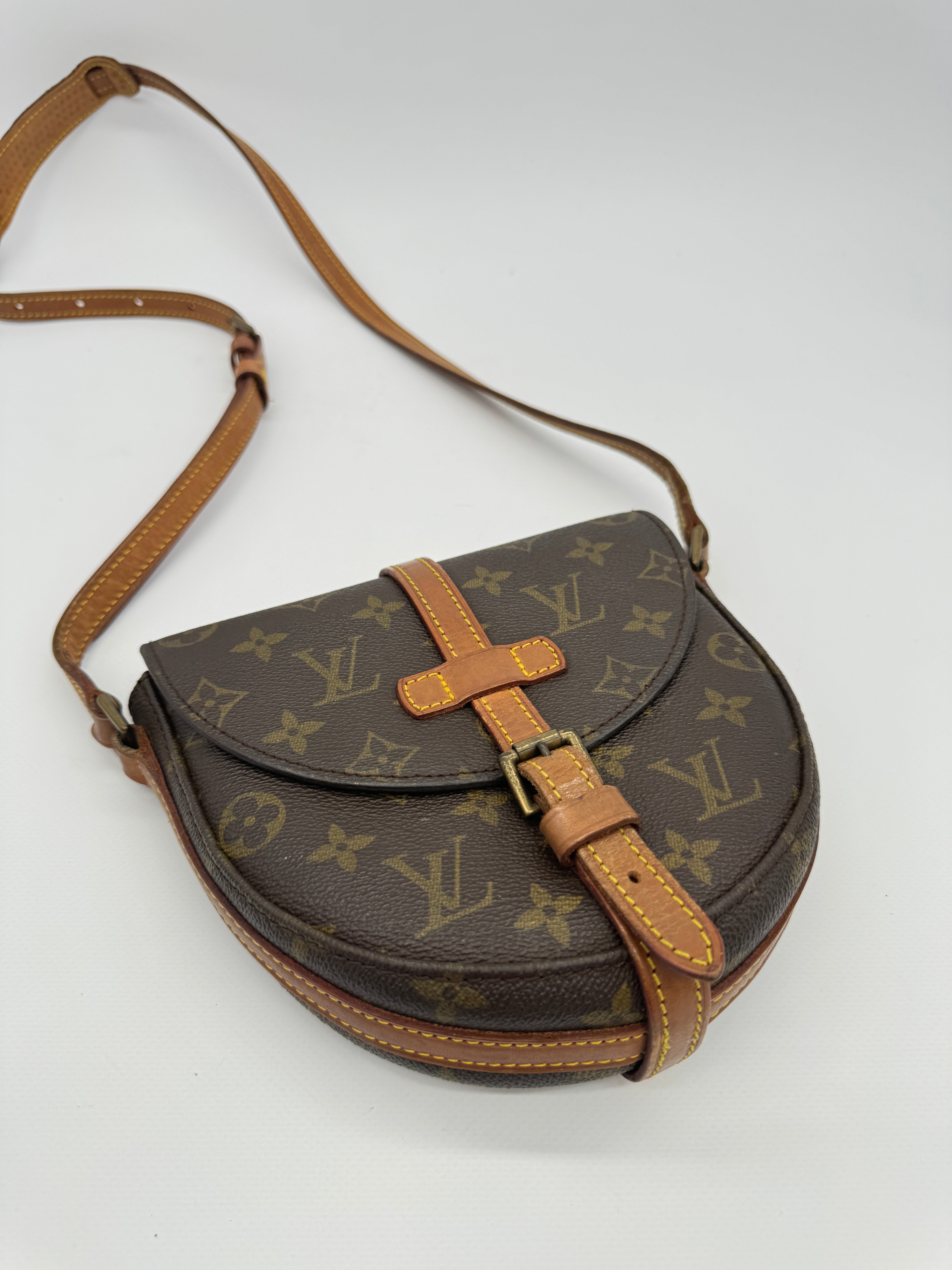 Louis Vuitton Chantilly PM