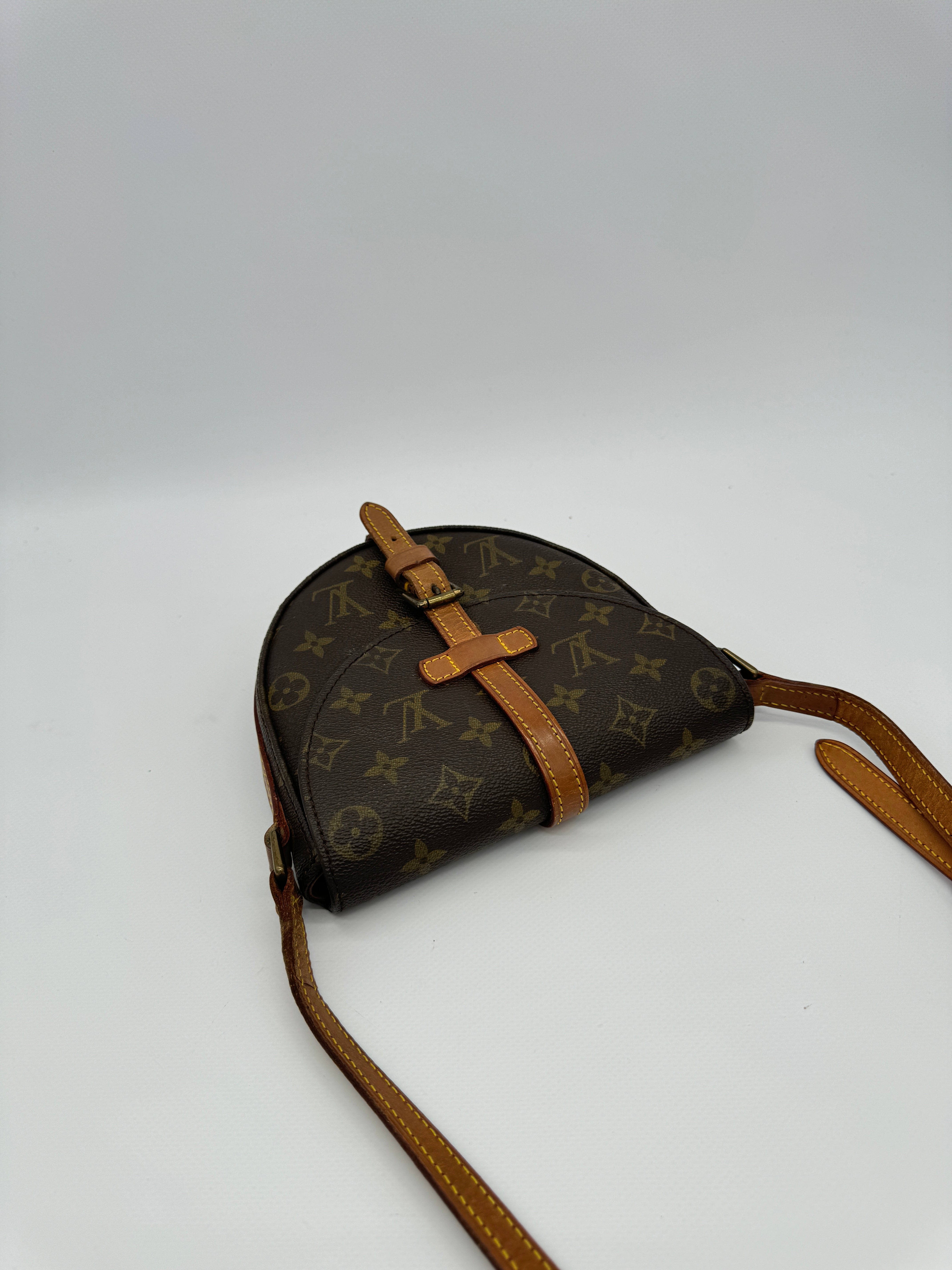 Louis Vuitton Chantilly PM