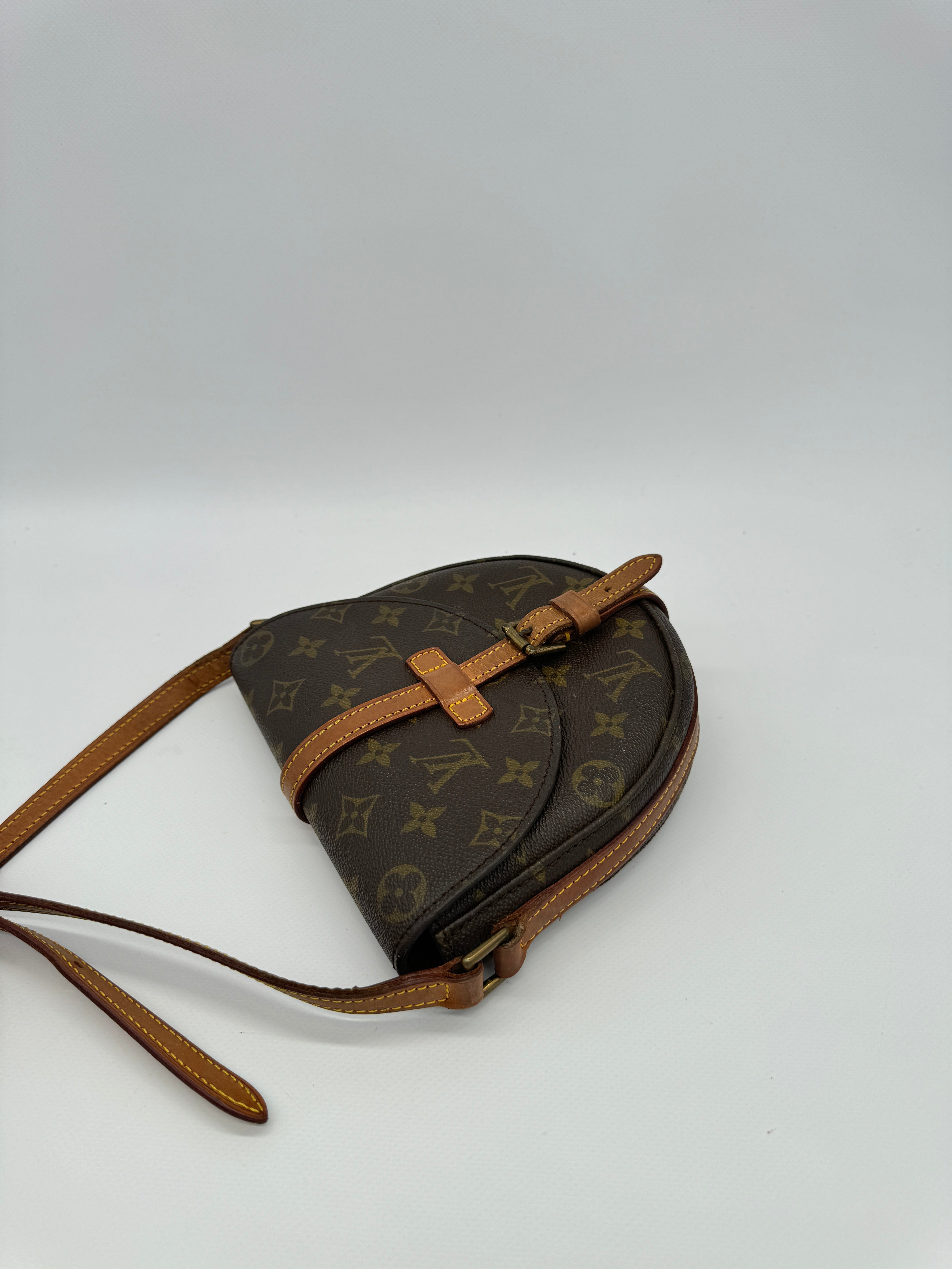 Louis Vuitton Chantilly PM