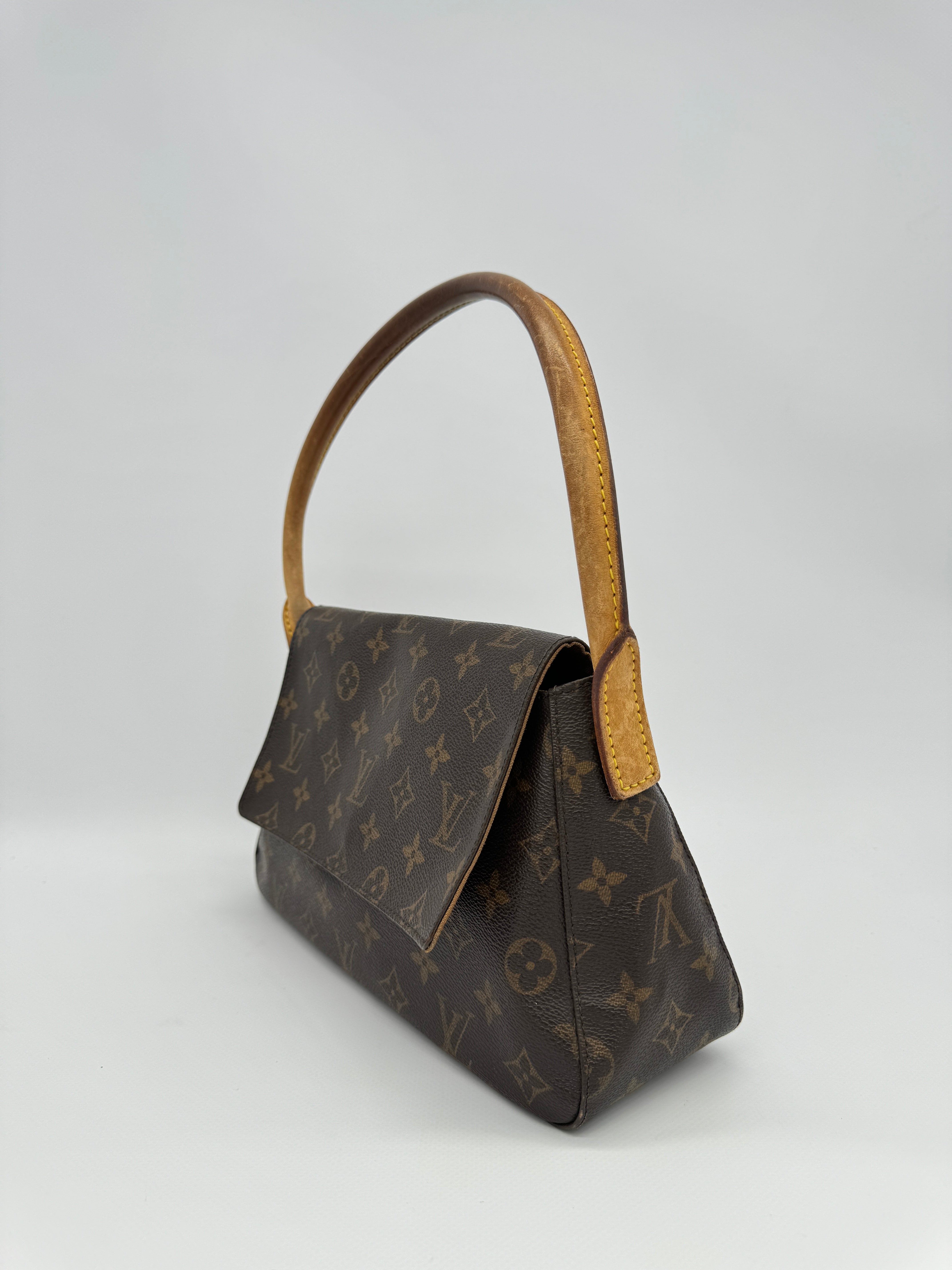 Louis Vuitton Mini Looping