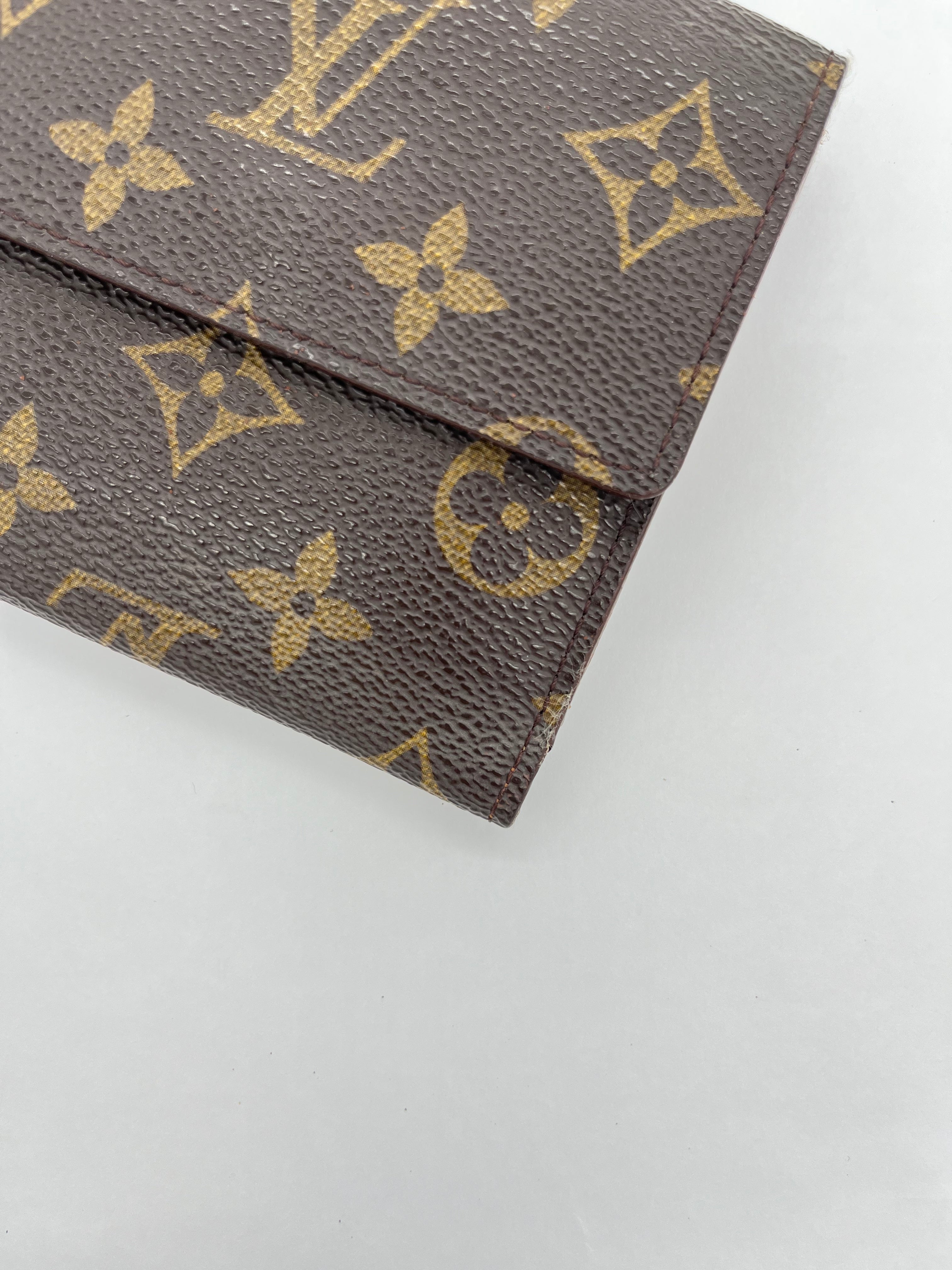 Louis Vuitton Monnaie Wallet