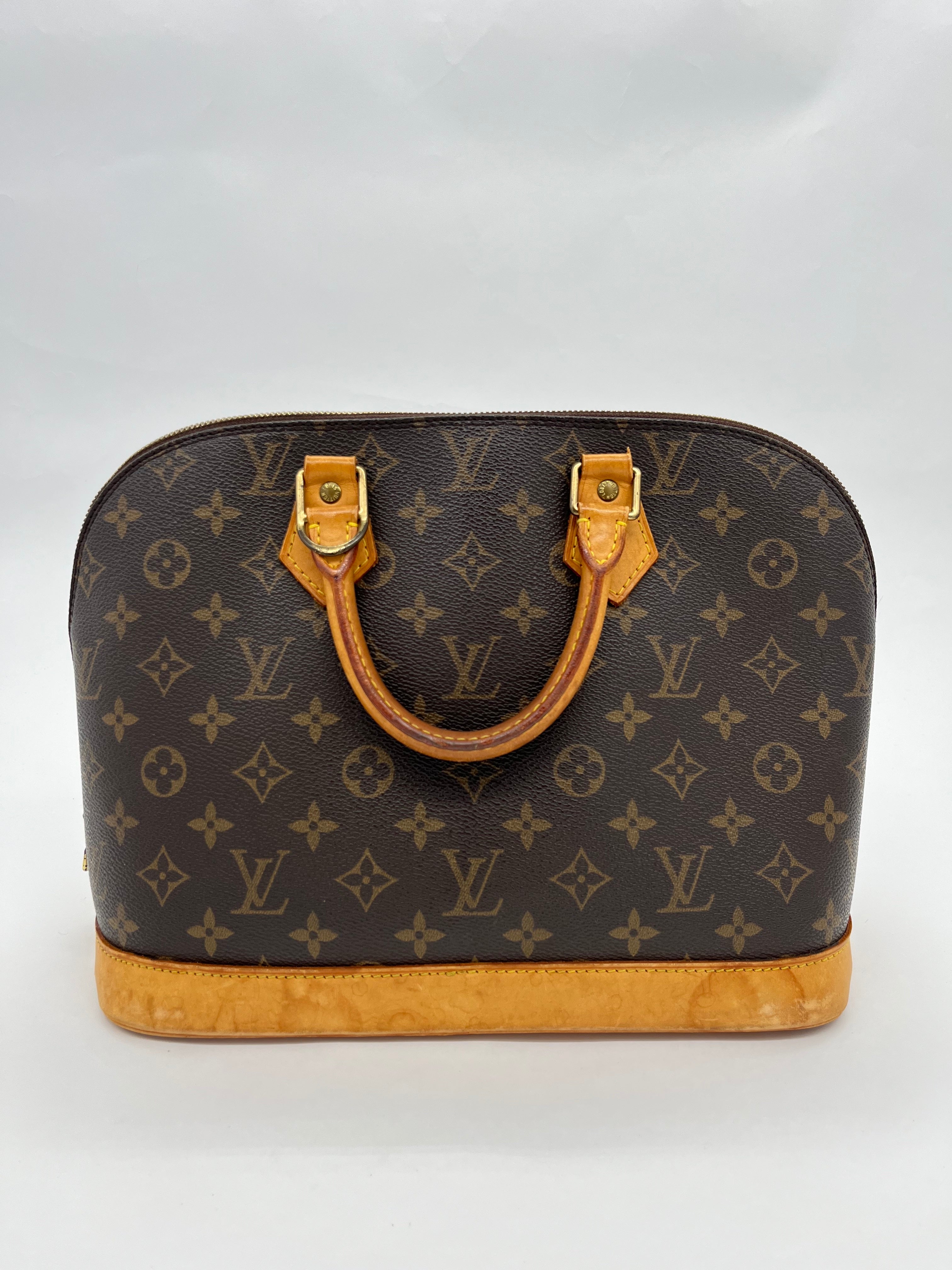 Louis Vuitton Alma PM