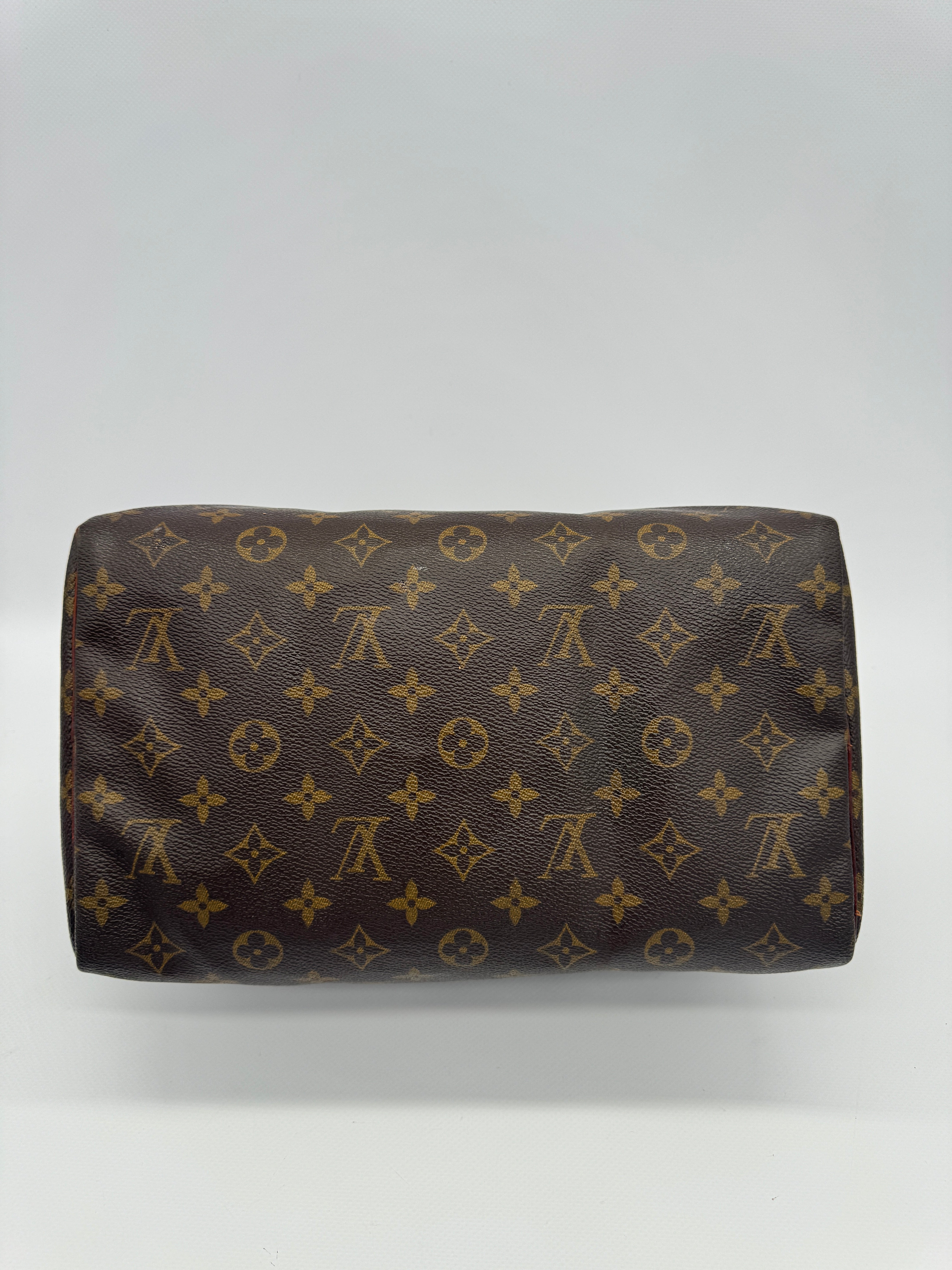 Louis Vuitton Speedy 30