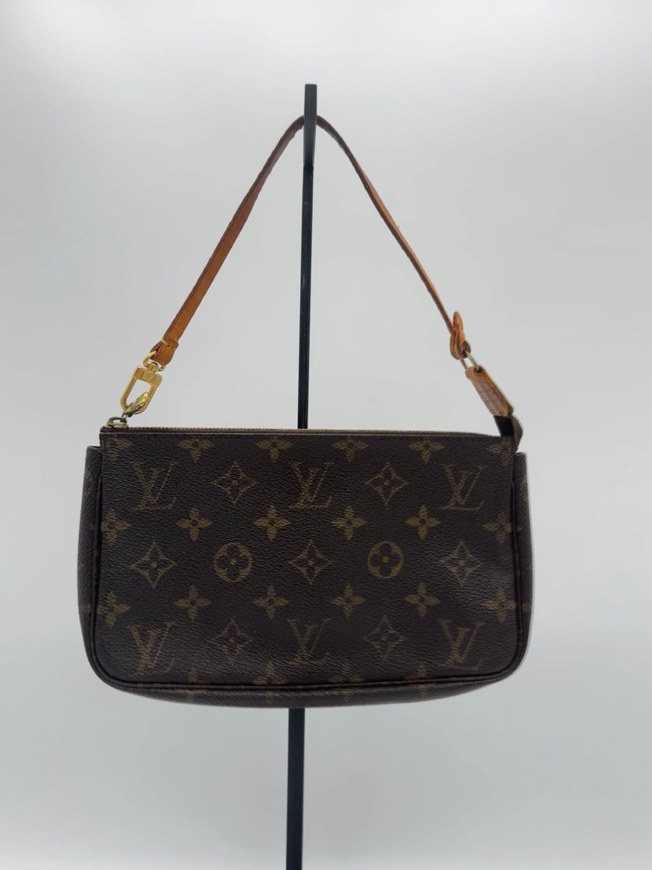 Louis Vuitton Pochette Accessoires