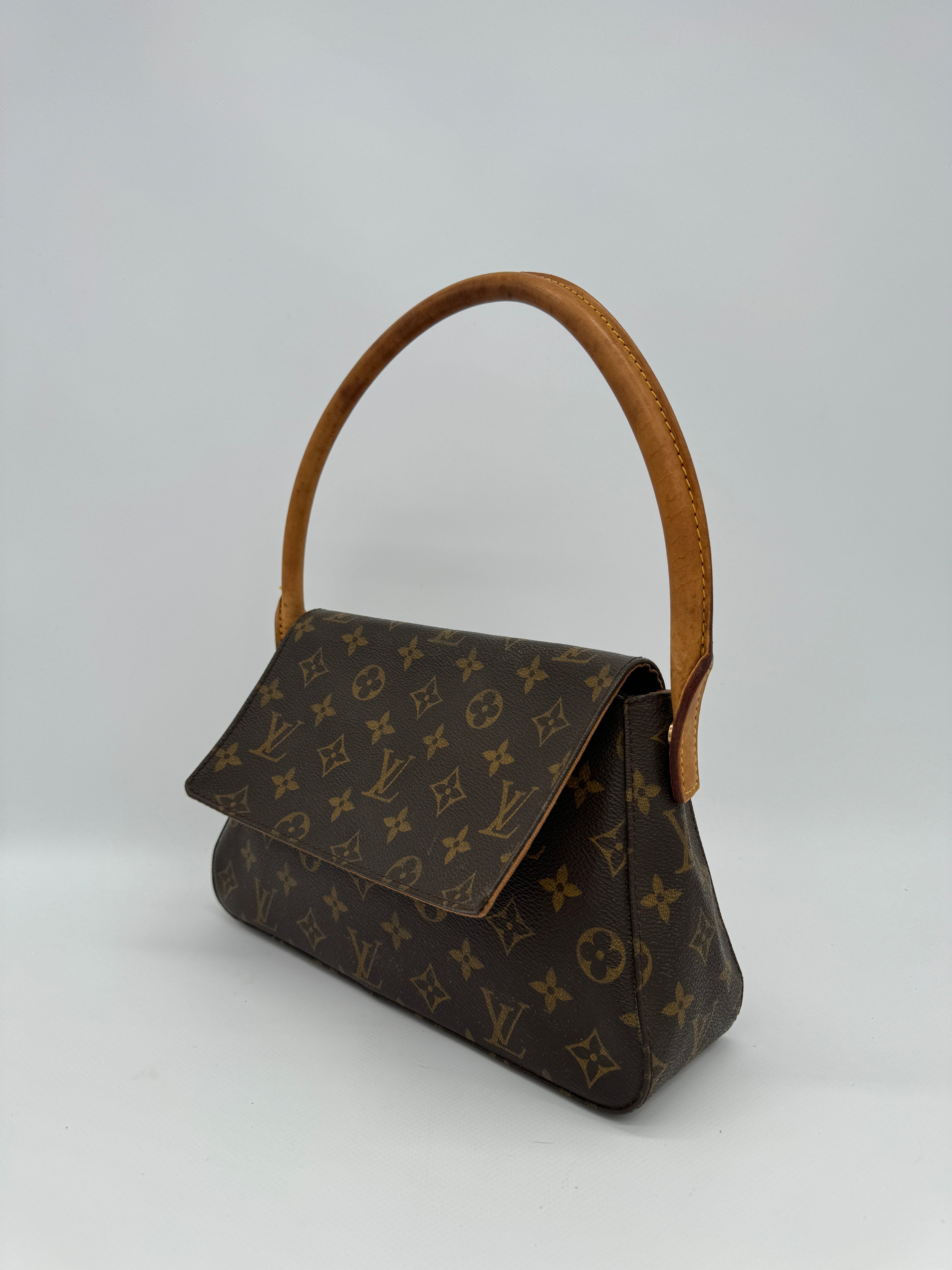 Louis Vuitton Mini Looping