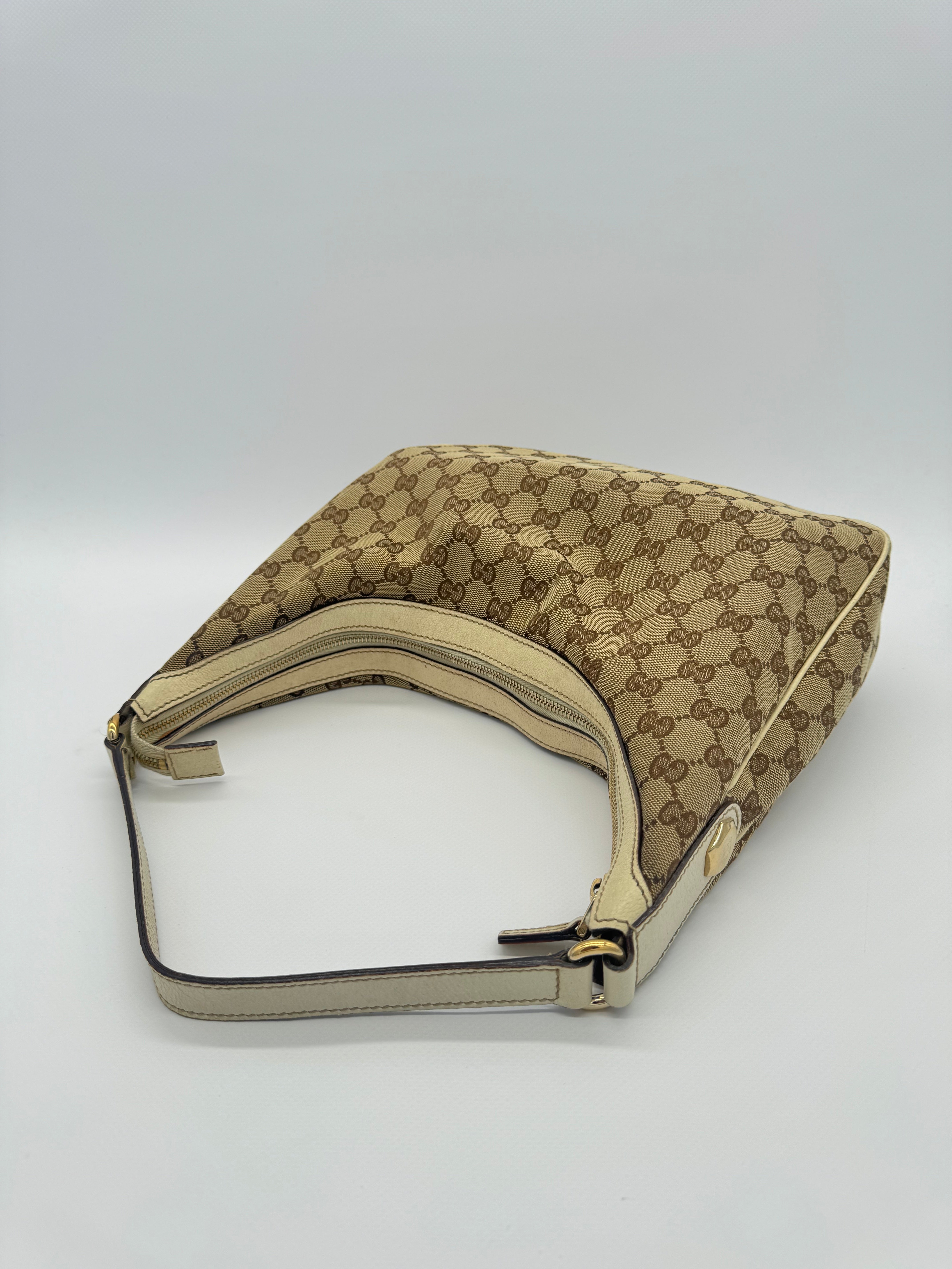 Gucci Charmy Hobo