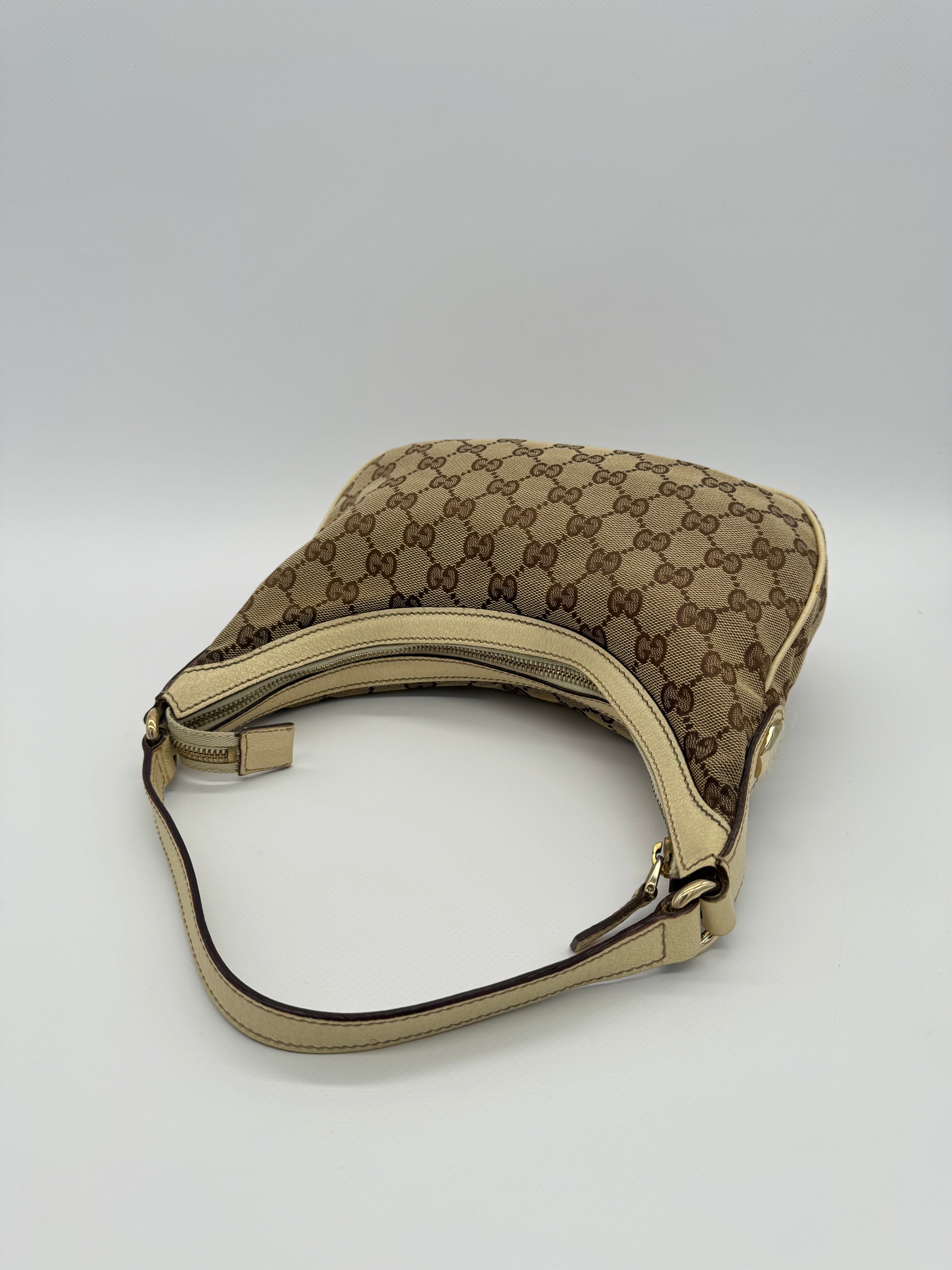 Gucci Small Charmy Hobo