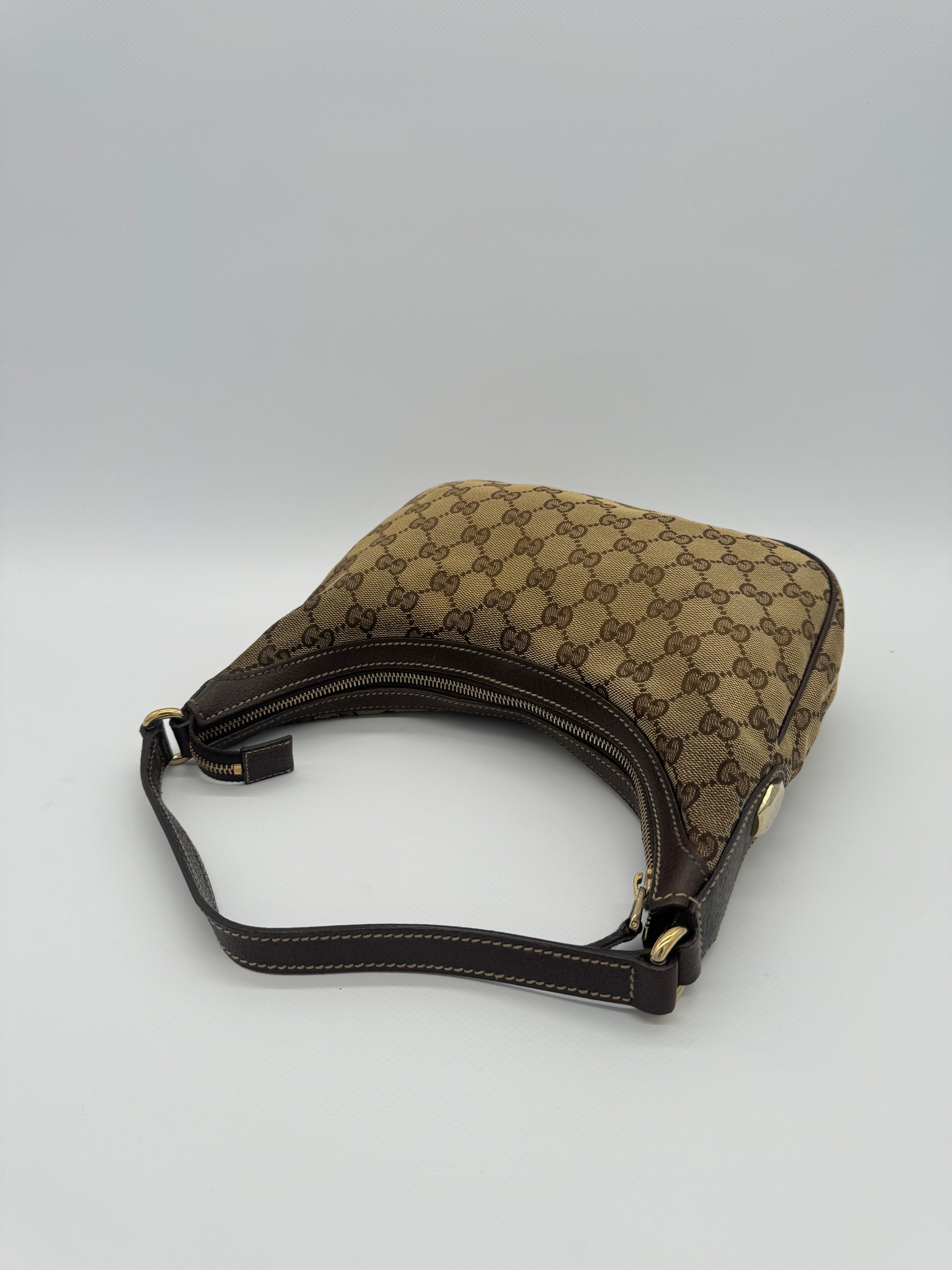 Gucci Small Charmy Hobo