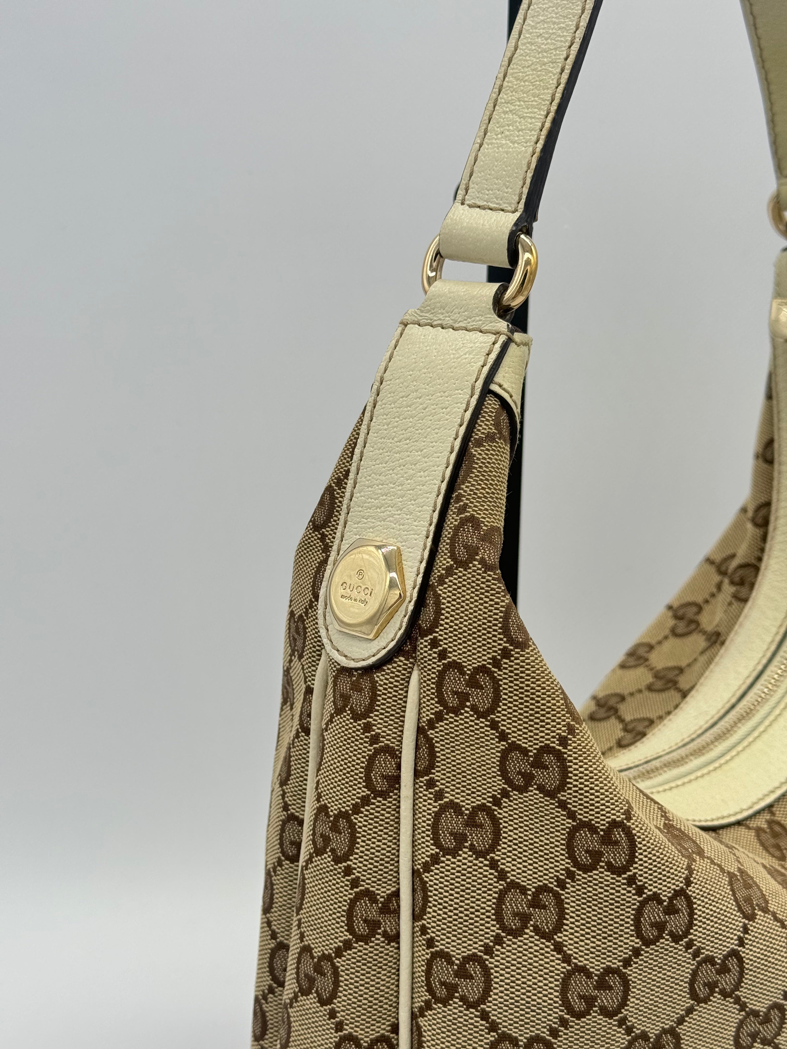 Gucci Charmy Hobo