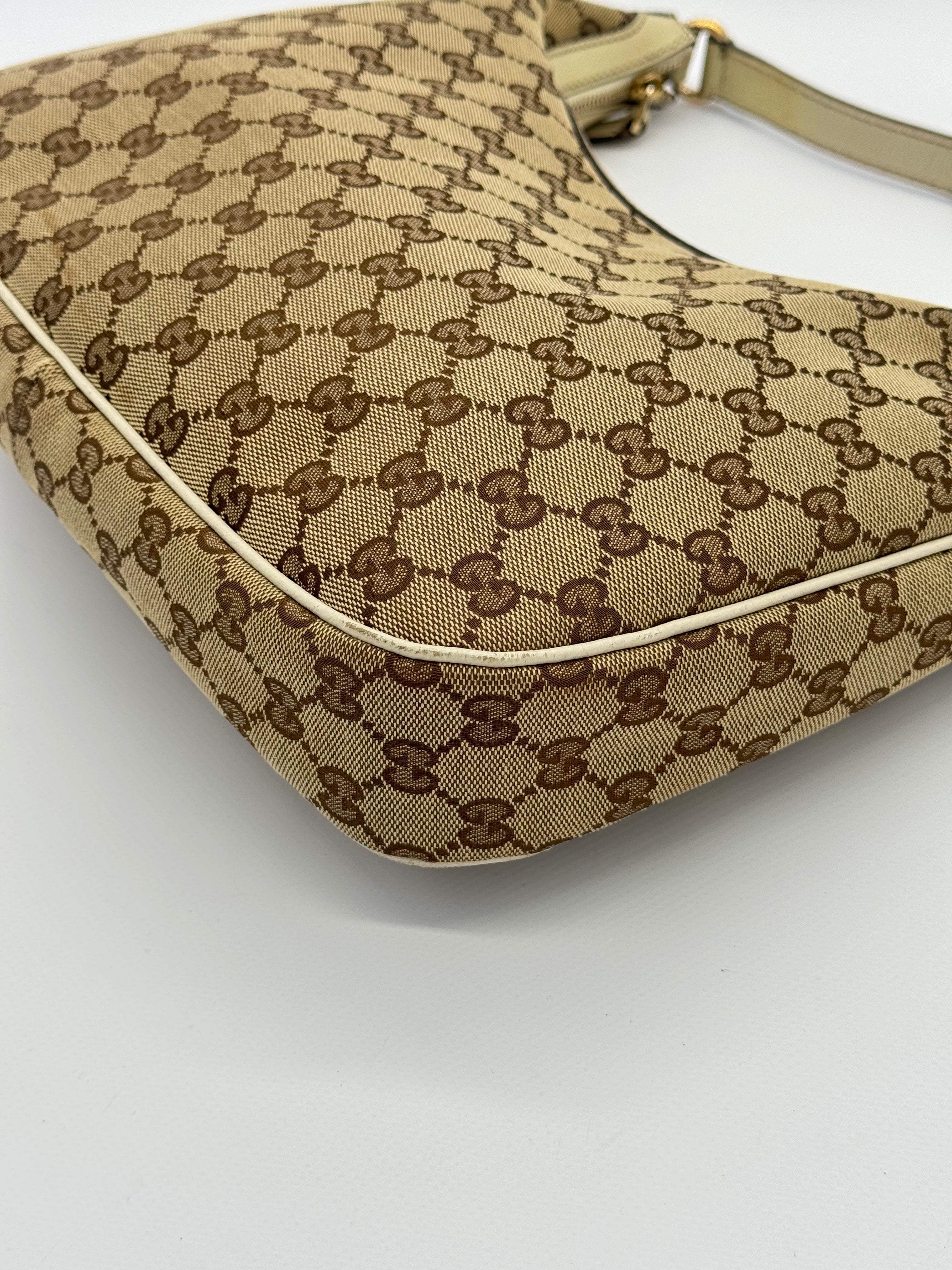 Gucci Charmy Hobo