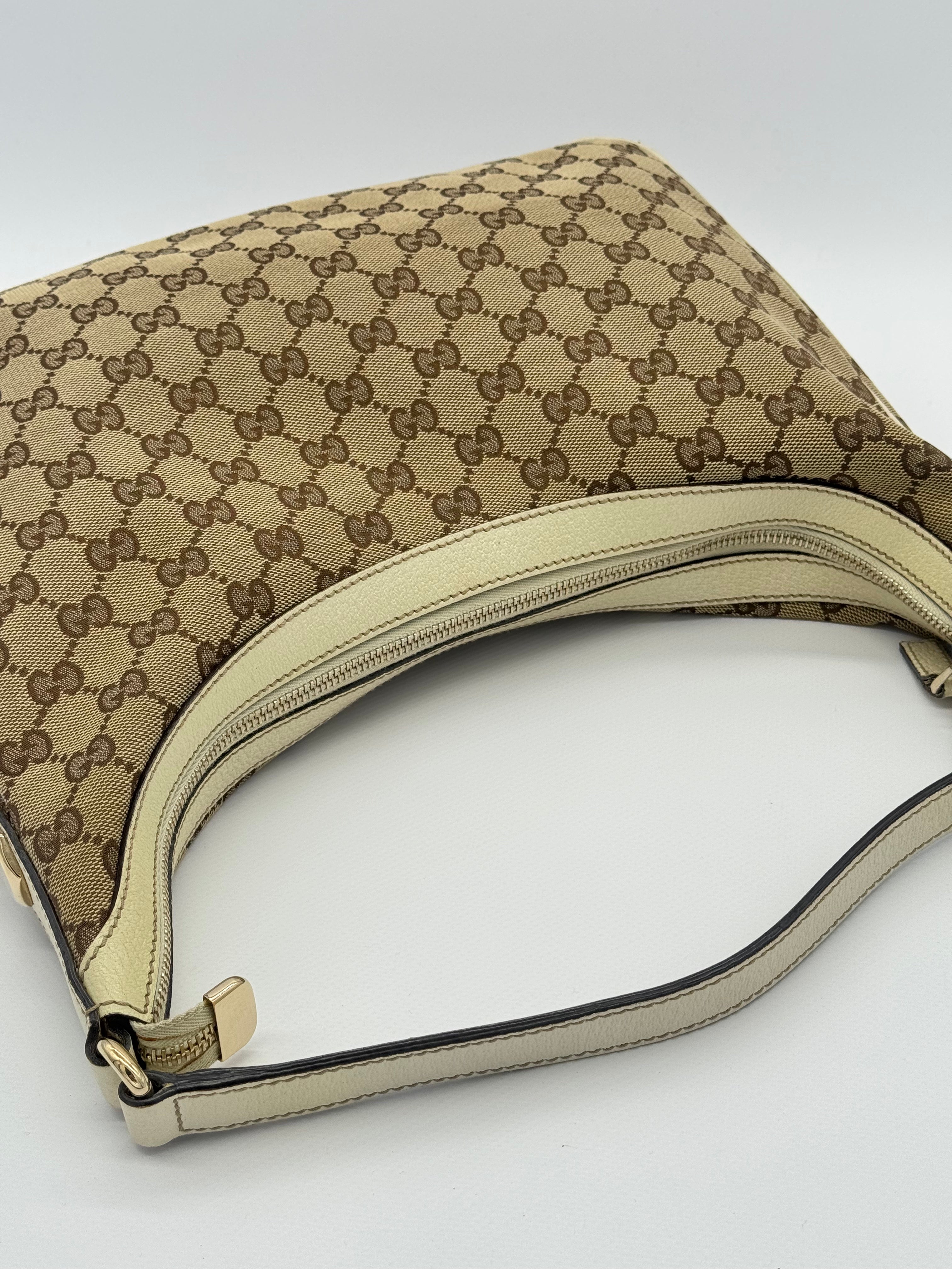 Gucci Charmy Hobo