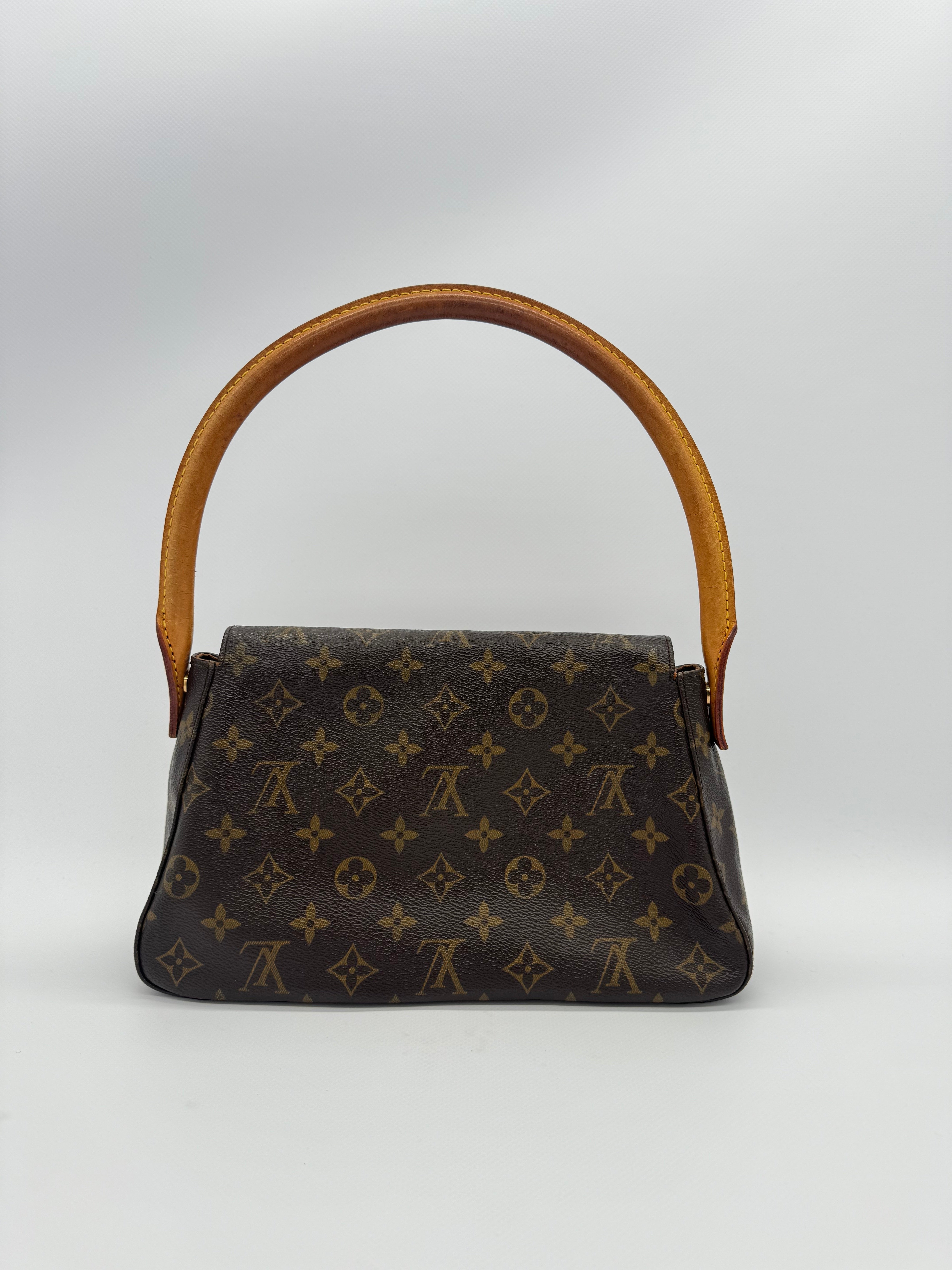 Louis Vuitton Mini Looping