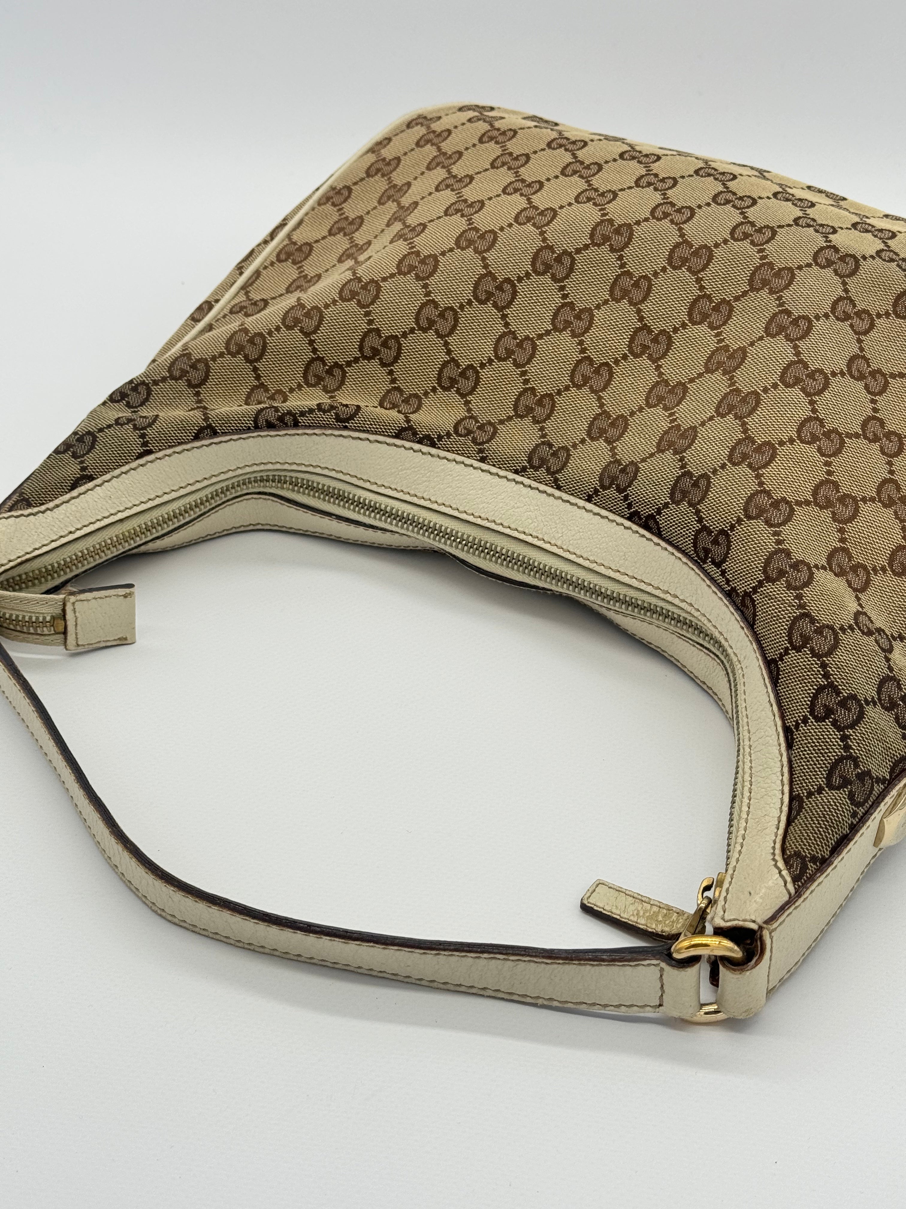 Gucci Charmy Hobo