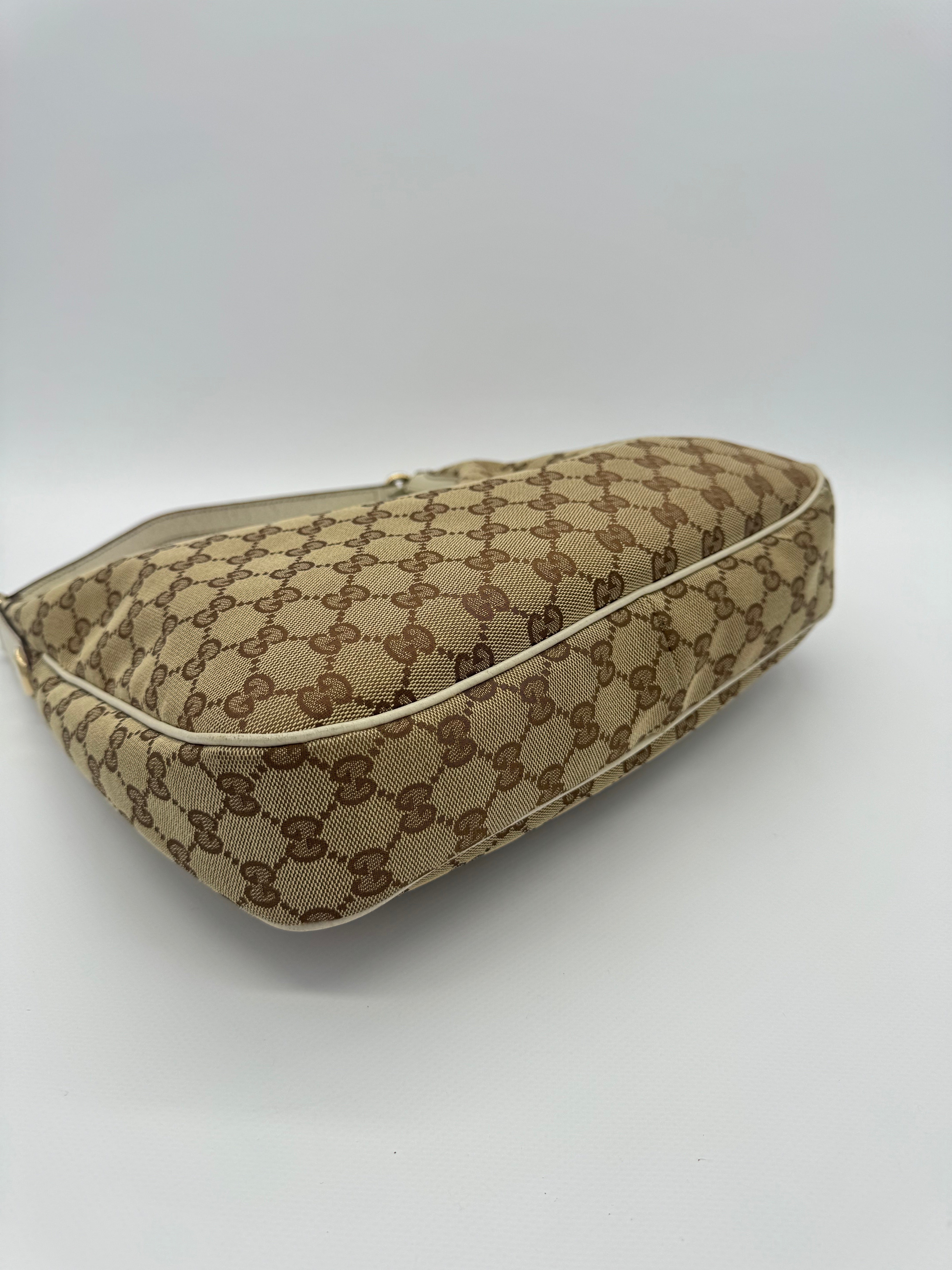 Gucci Charmy Hobo