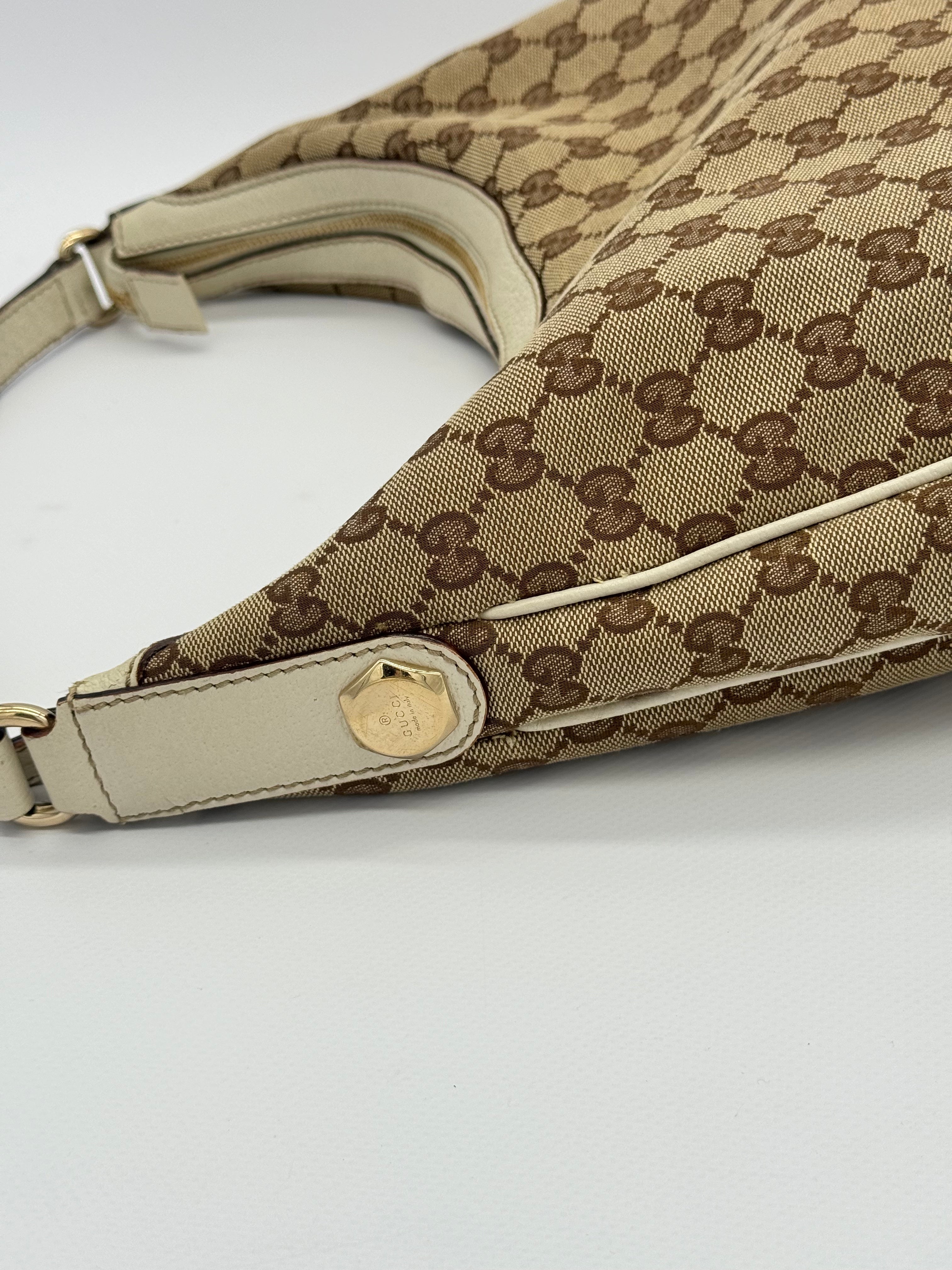 Gucci Charmy Hobo