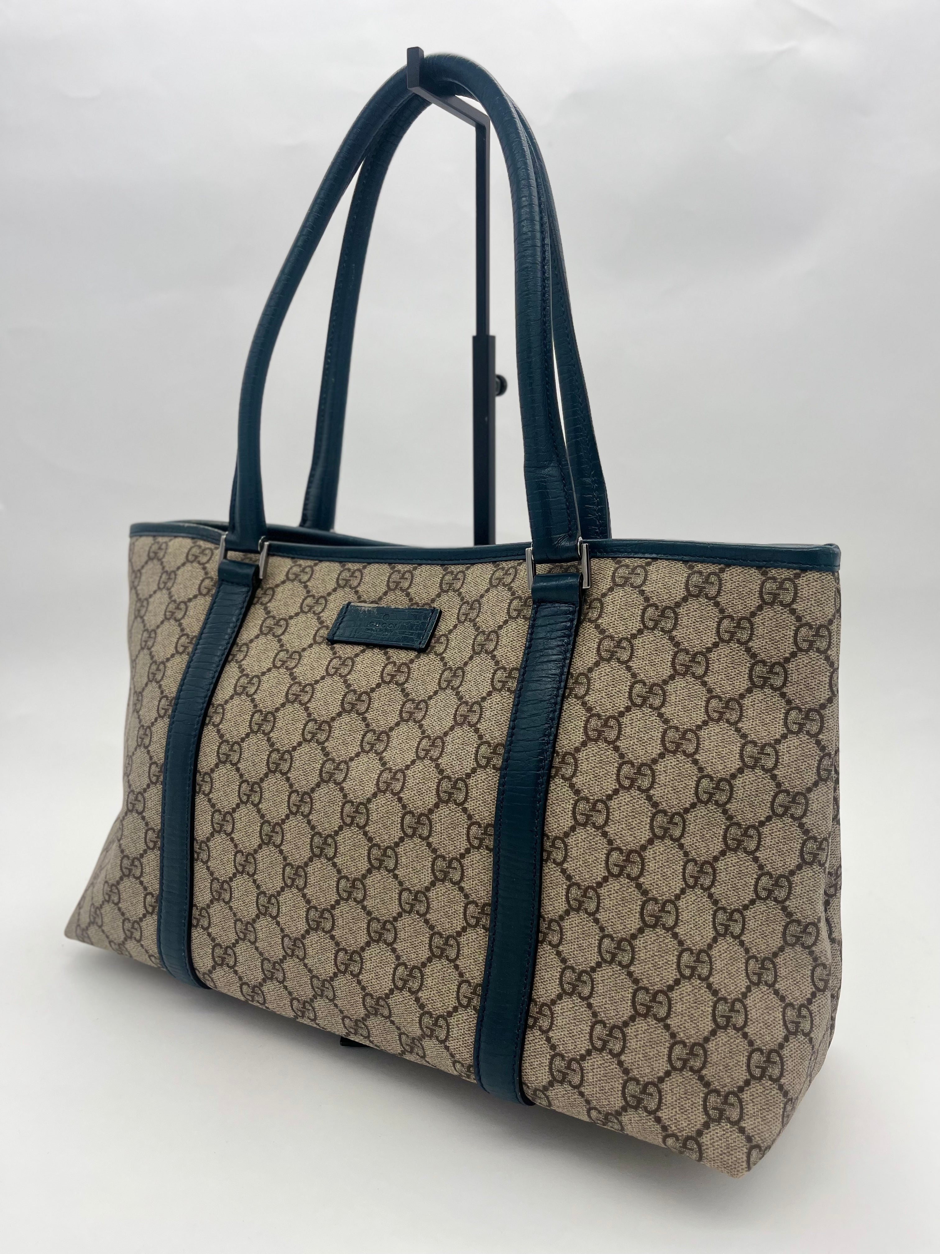 Gucci GG Shoulder Bag