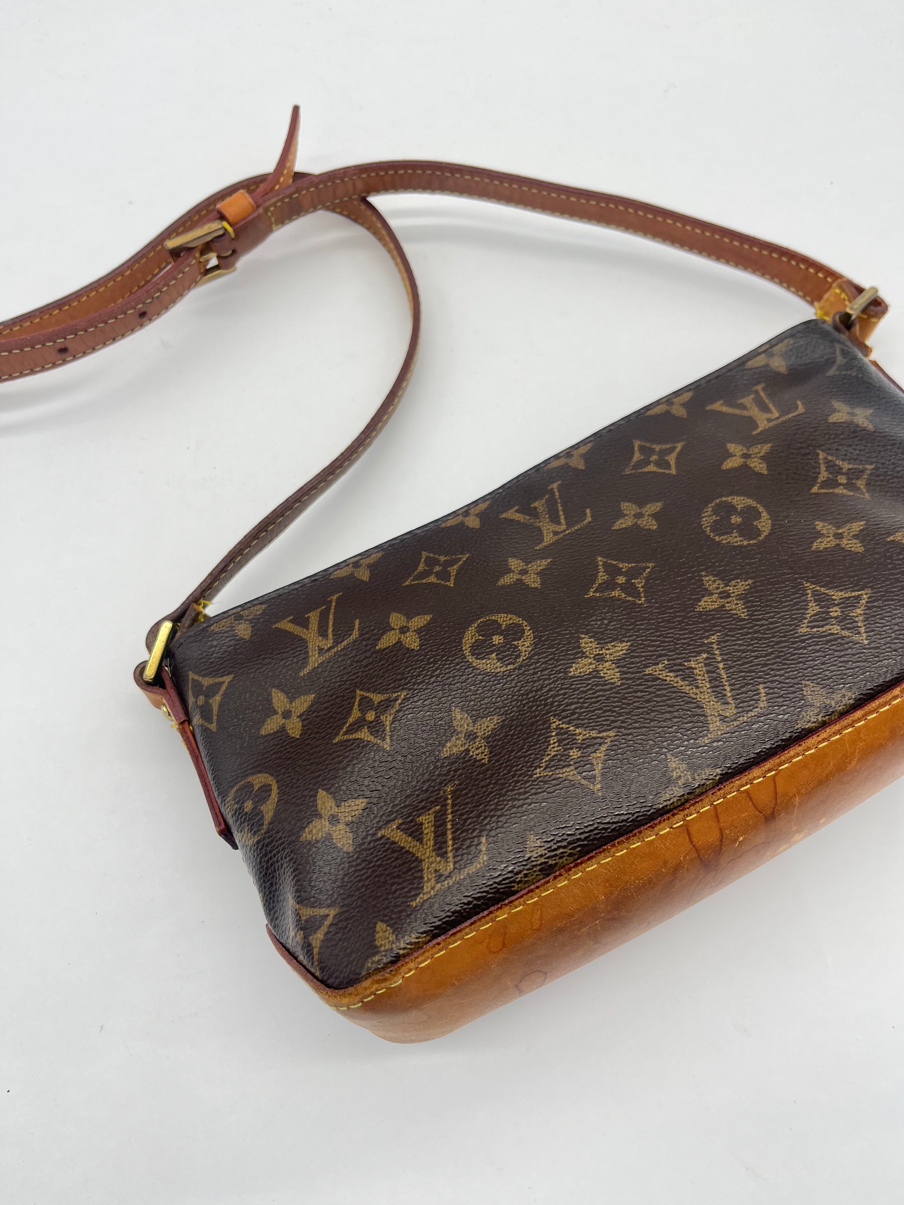 Louis Vuitton Trotteur