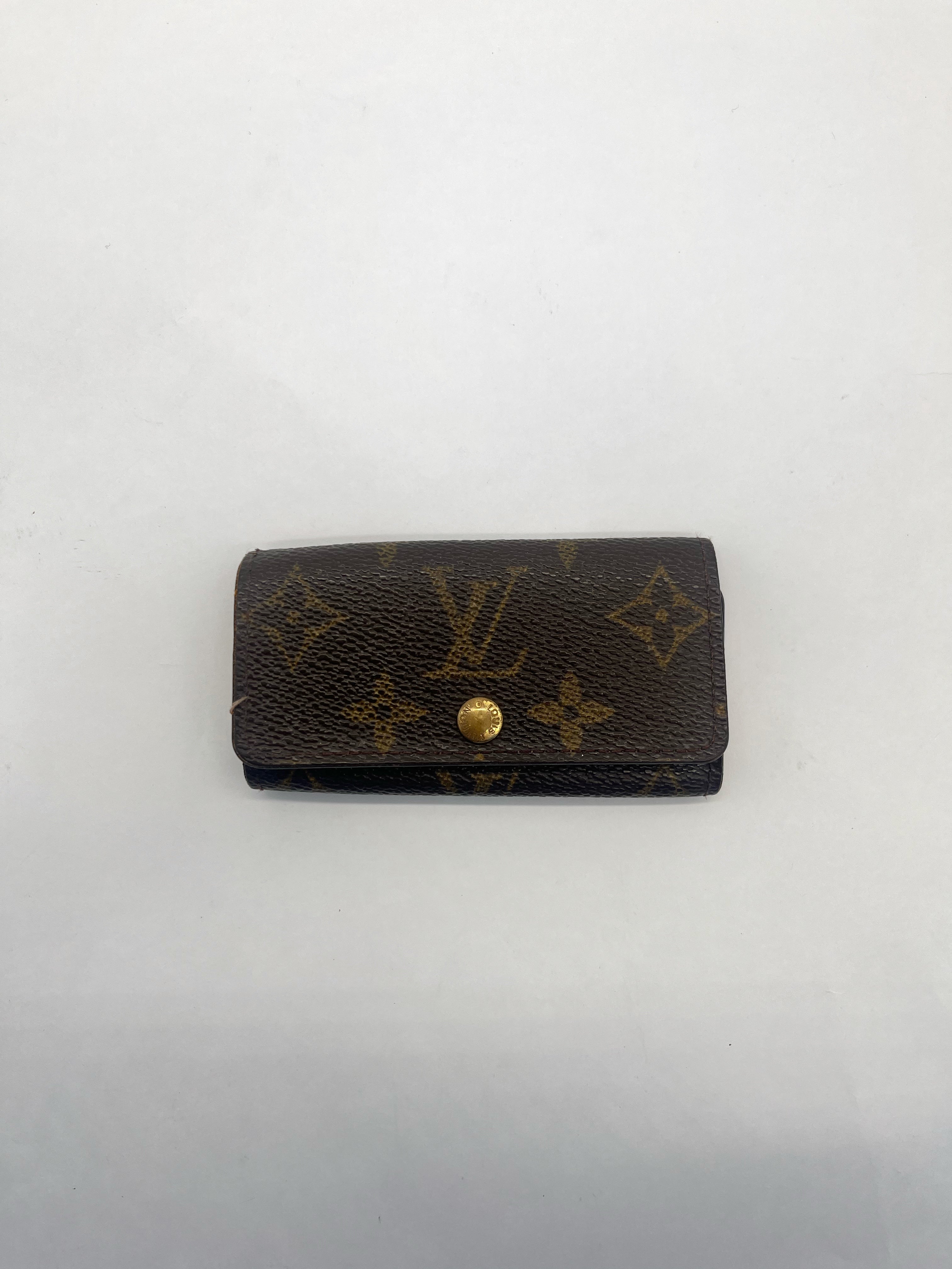 Louis Vuitton Keyholder