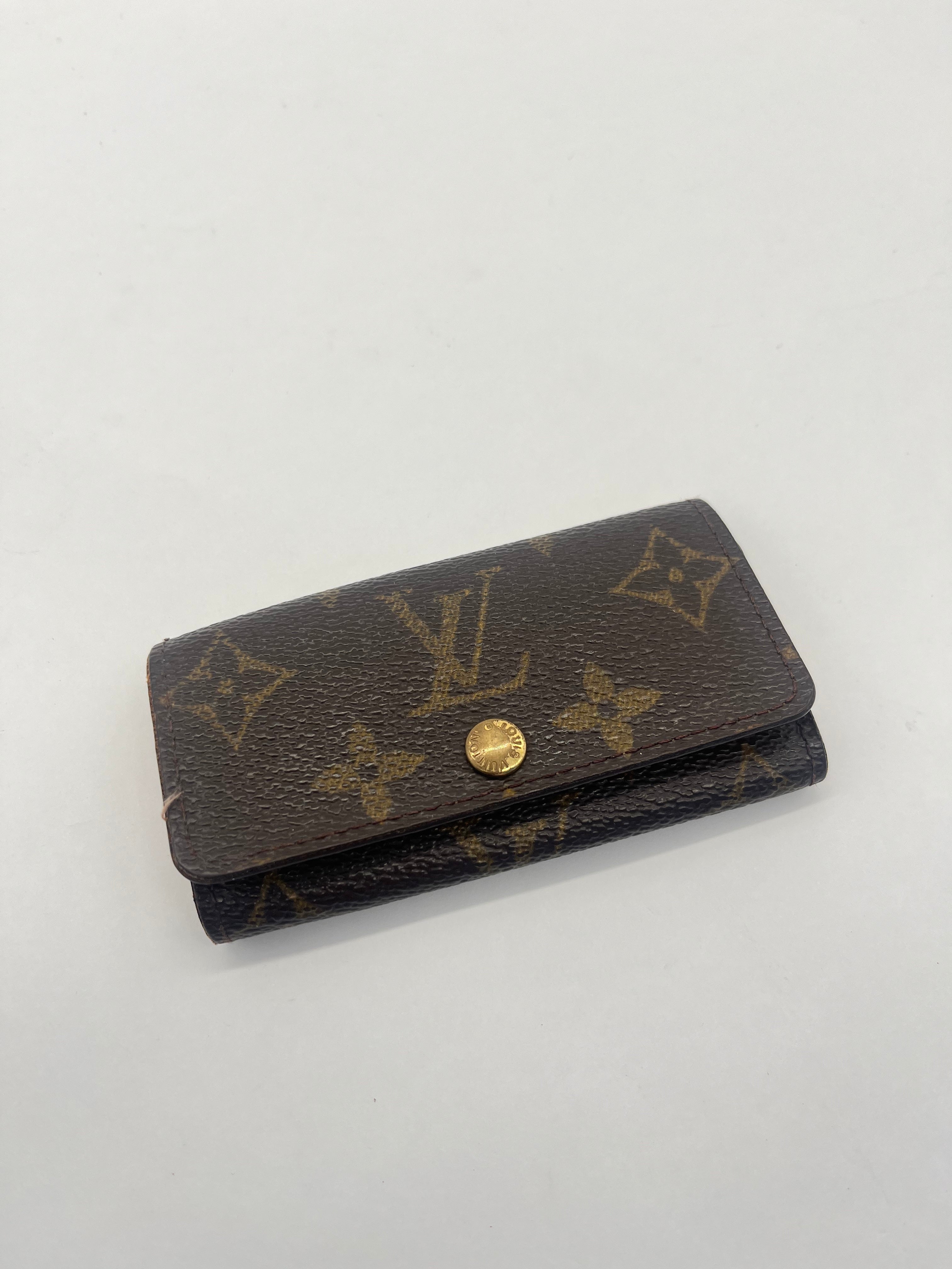 Louis Vuitton Keyholder