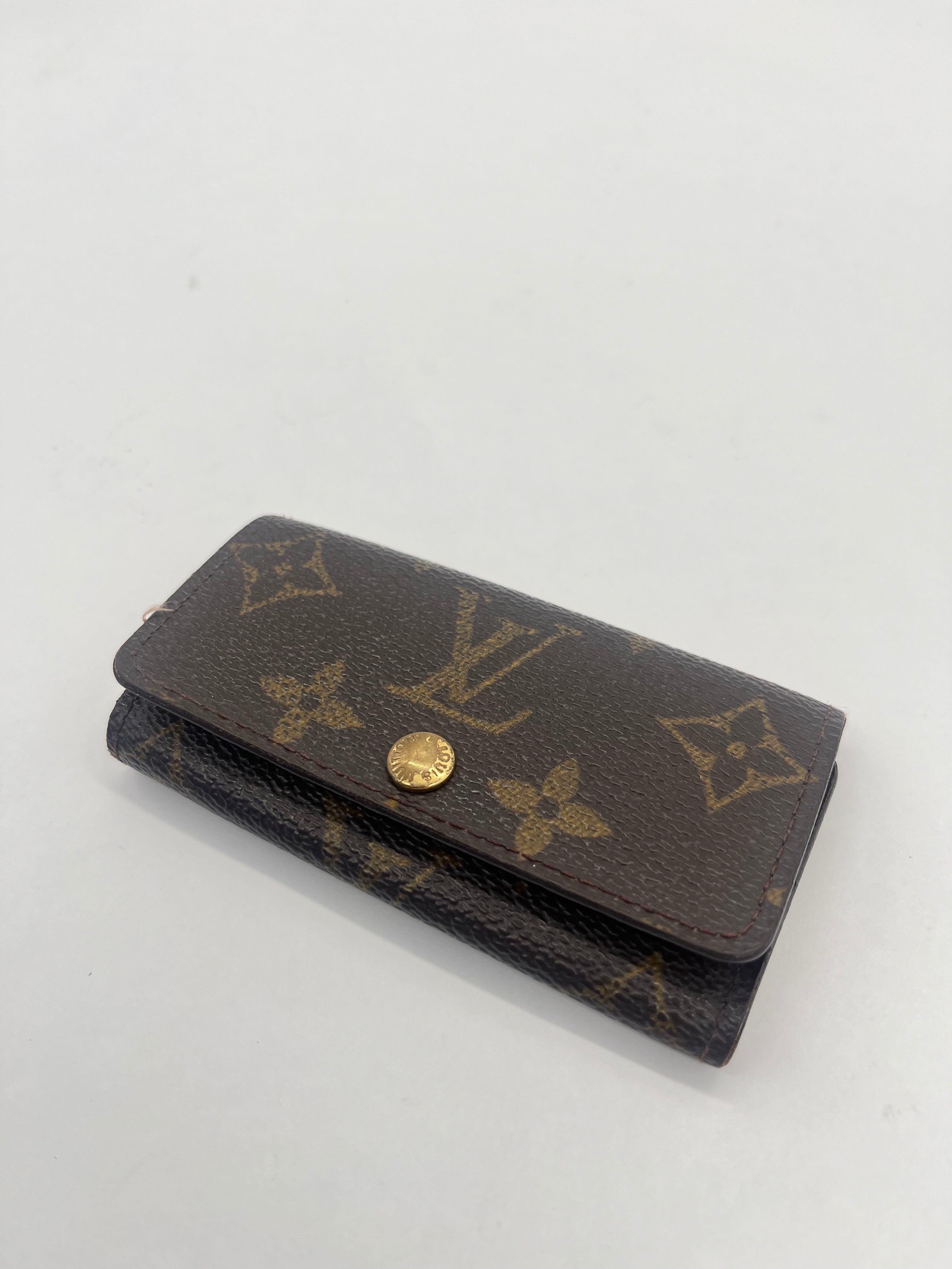 Louis Vuitton Keyholder