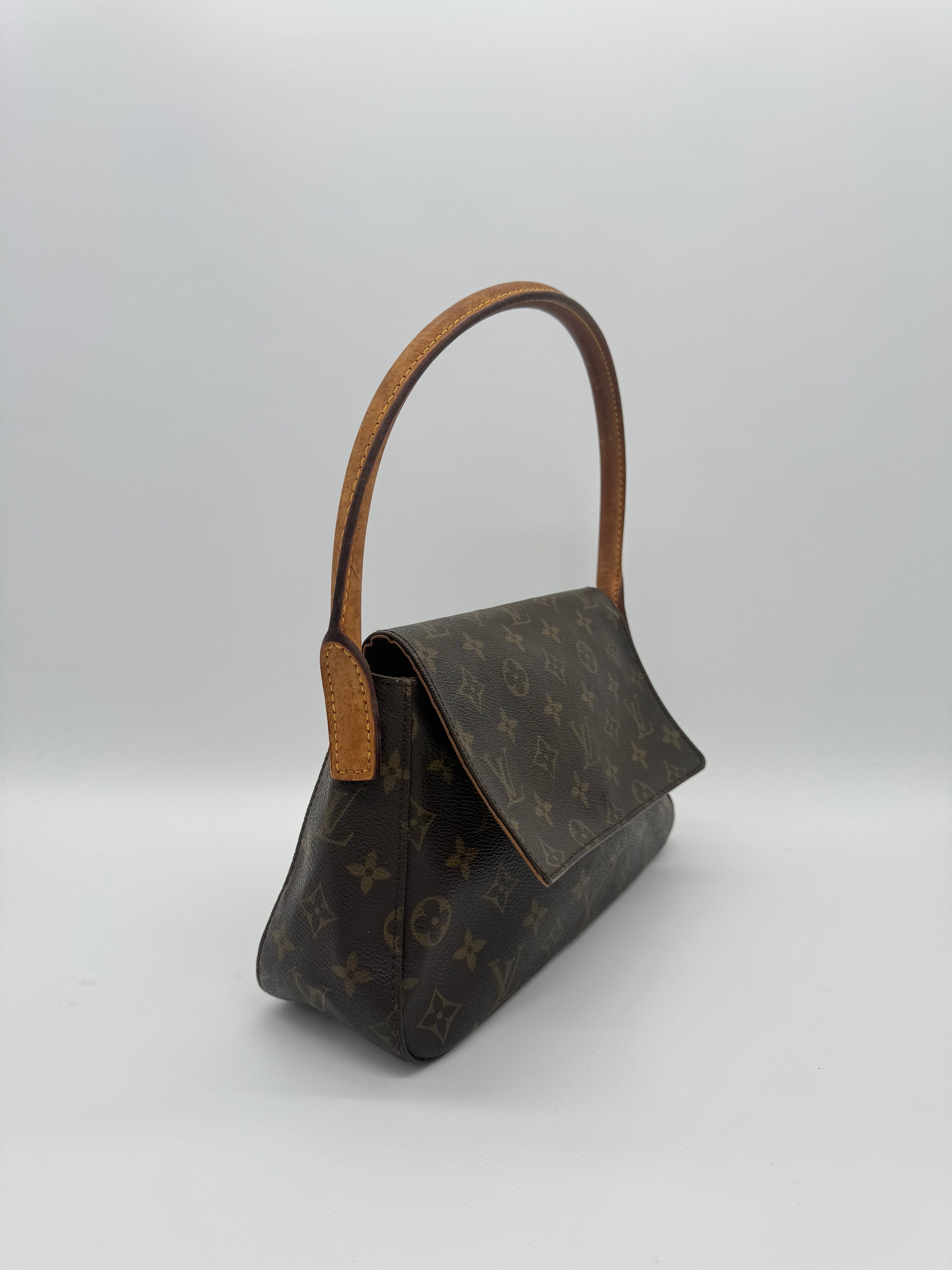 Louis Vuitton Mini Looping