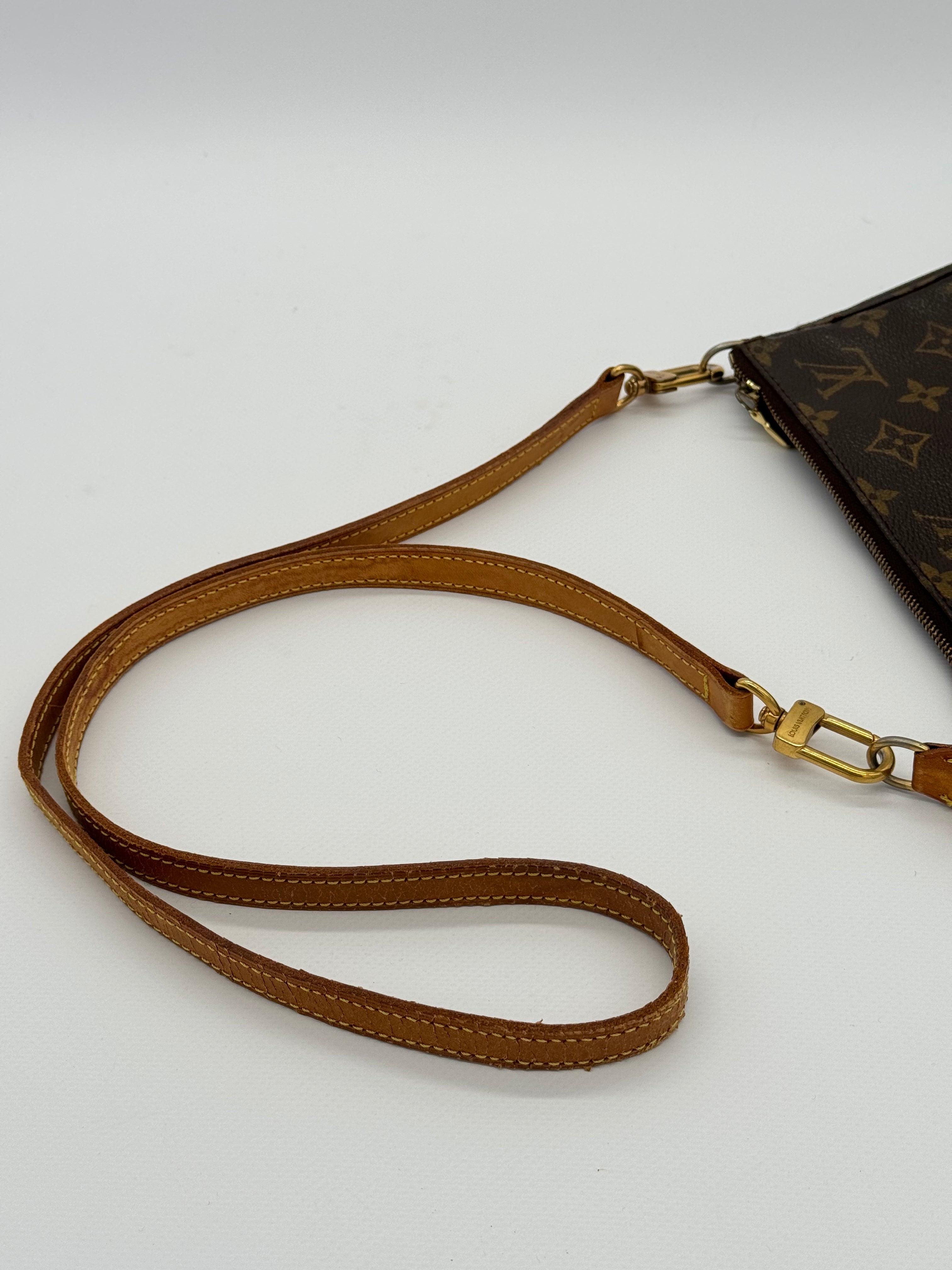 Louis Vuitton Pochette Accessoires