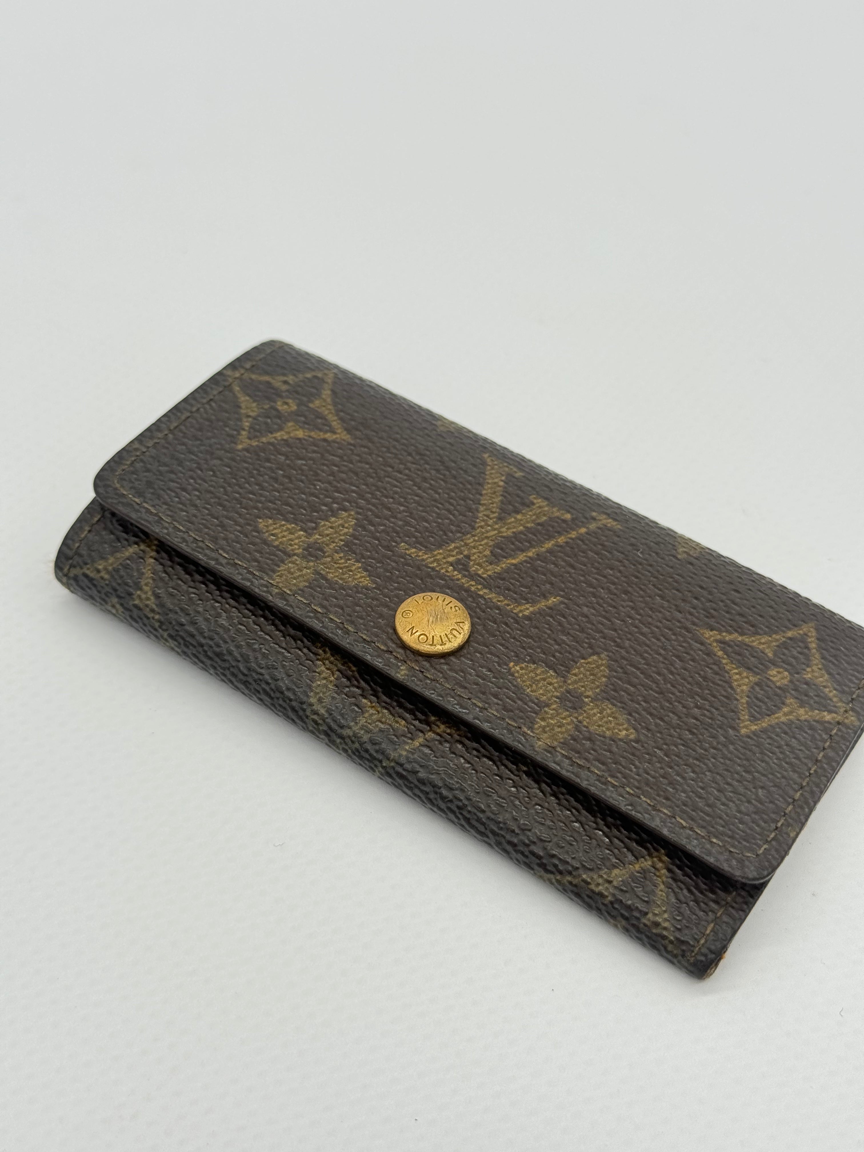 Louis Vuitton Keyholder