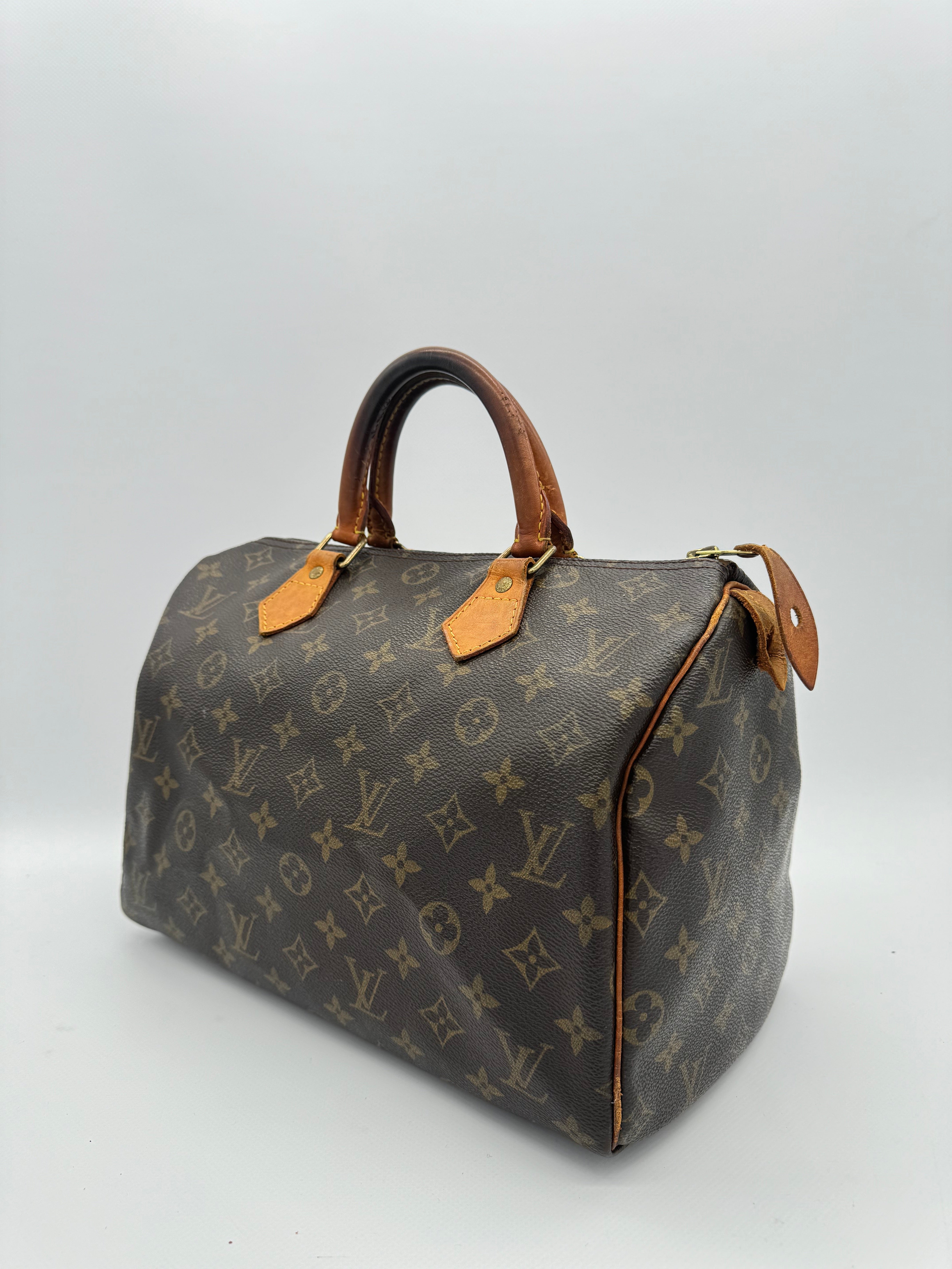 Louis Vuitton Speedy 30