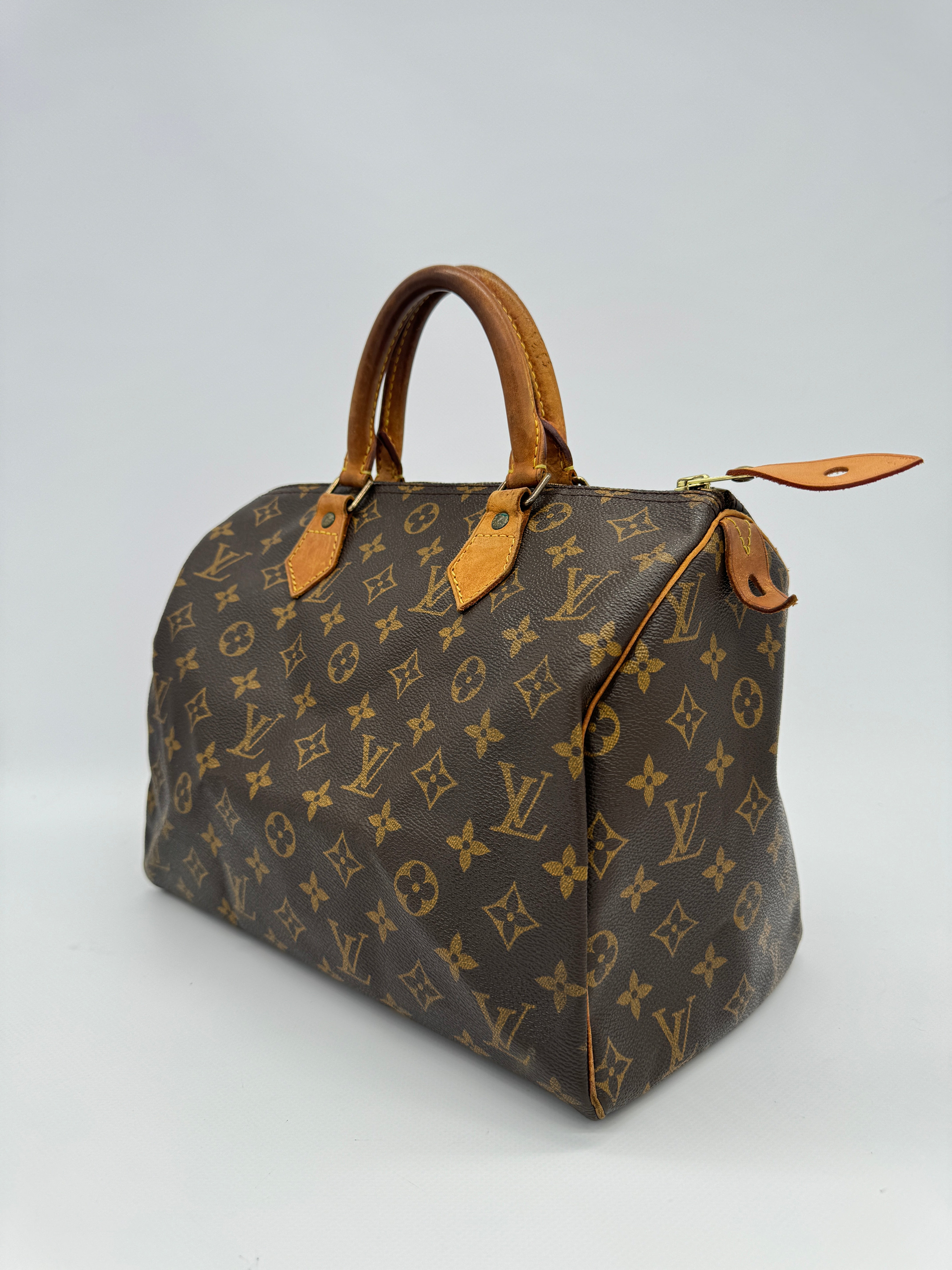 Louis Vuitton Speedy 30