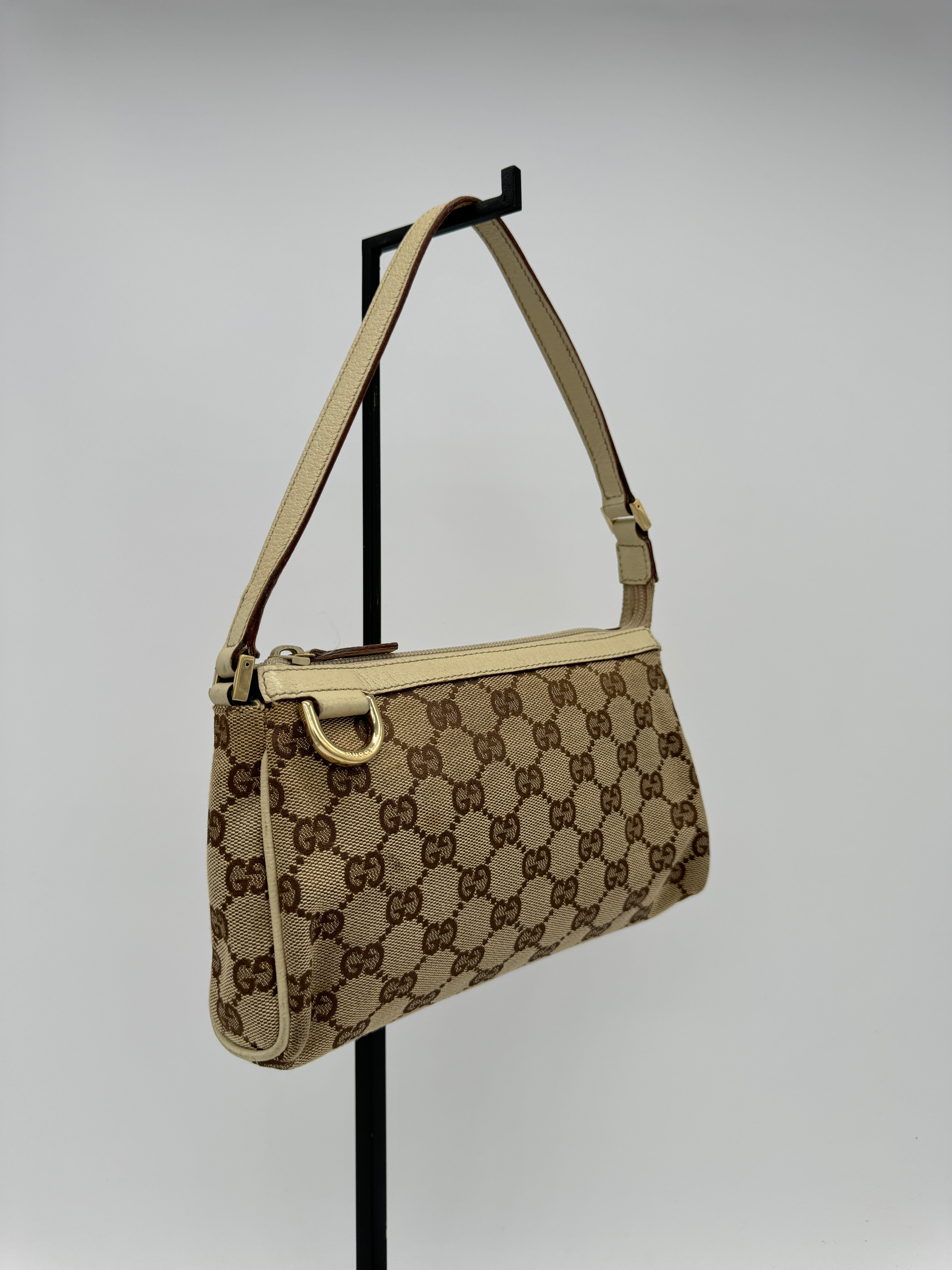 Gucci D-Ring Pochette