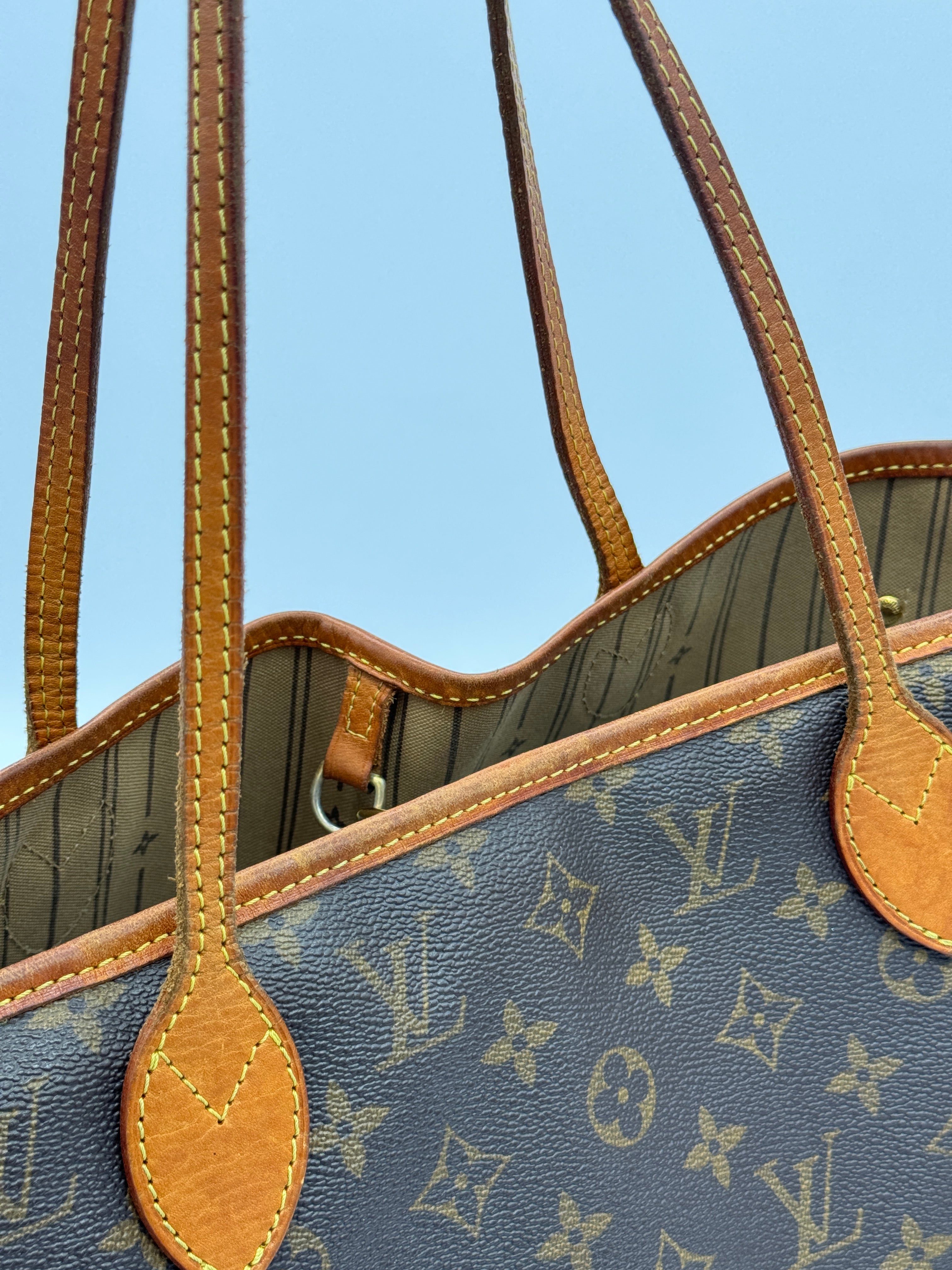 Louis Vuitton Neverfull MM