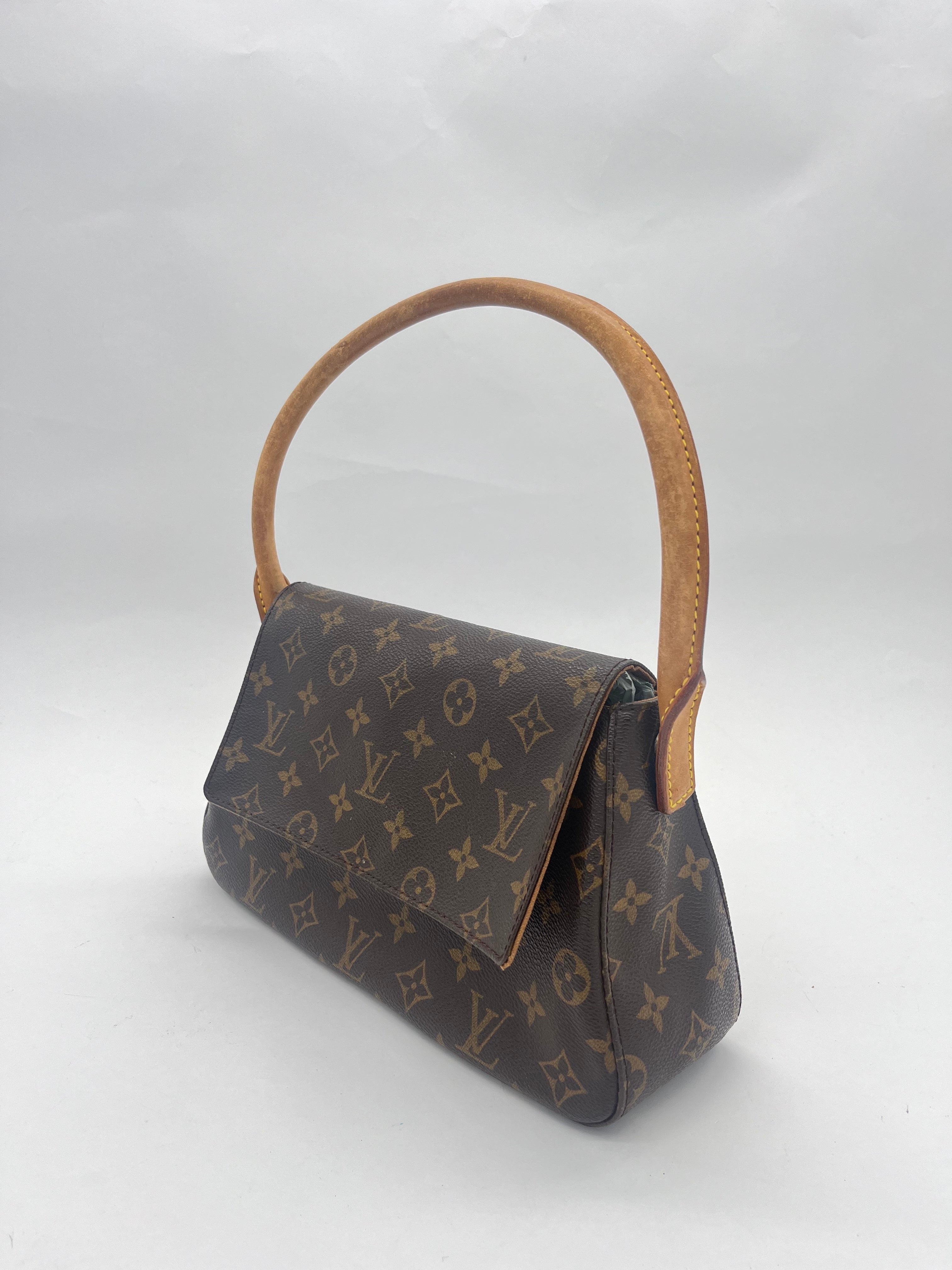 Louis Vuitton Mini Looping