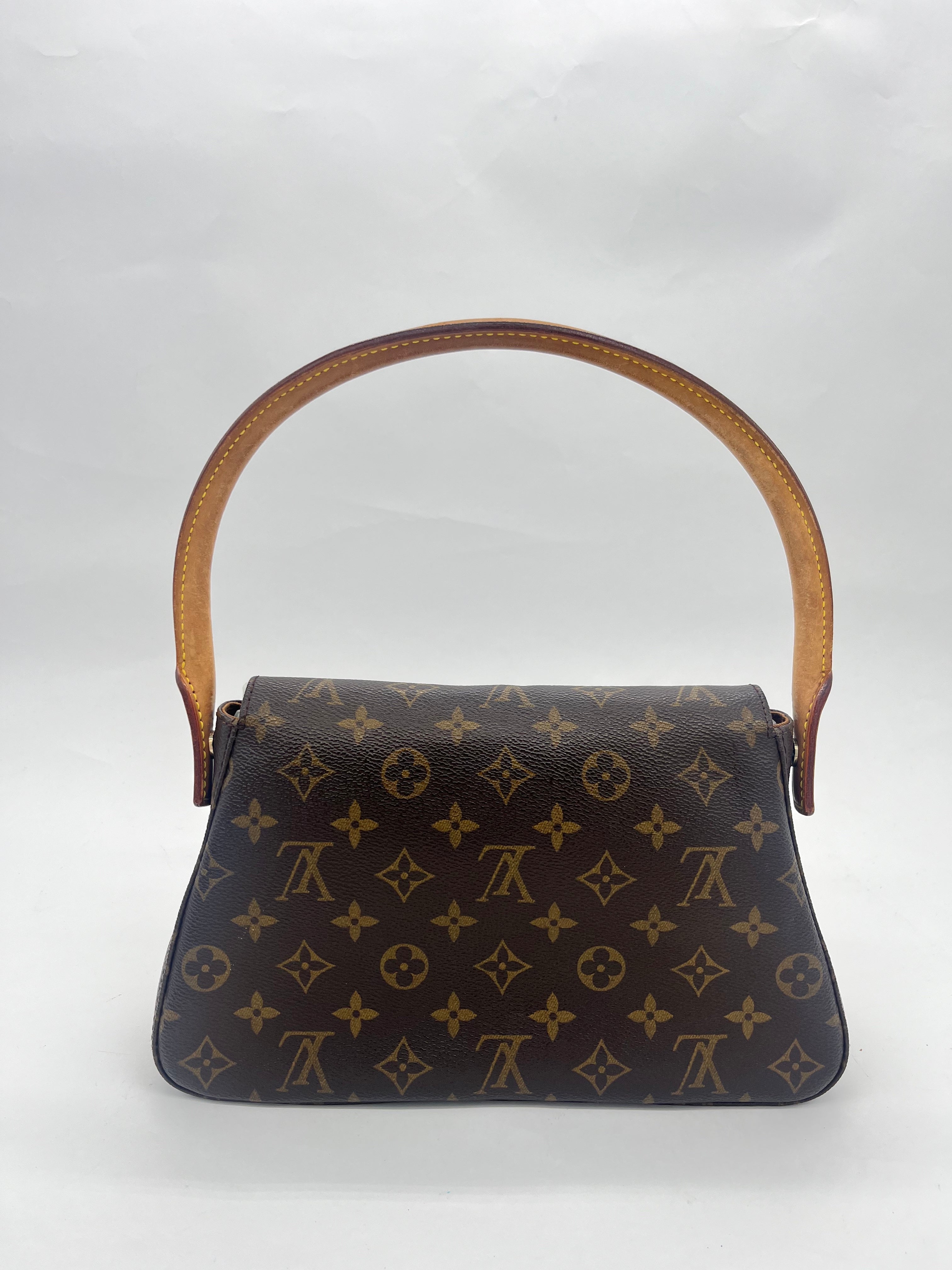 Louis Vuitton Mini Looping