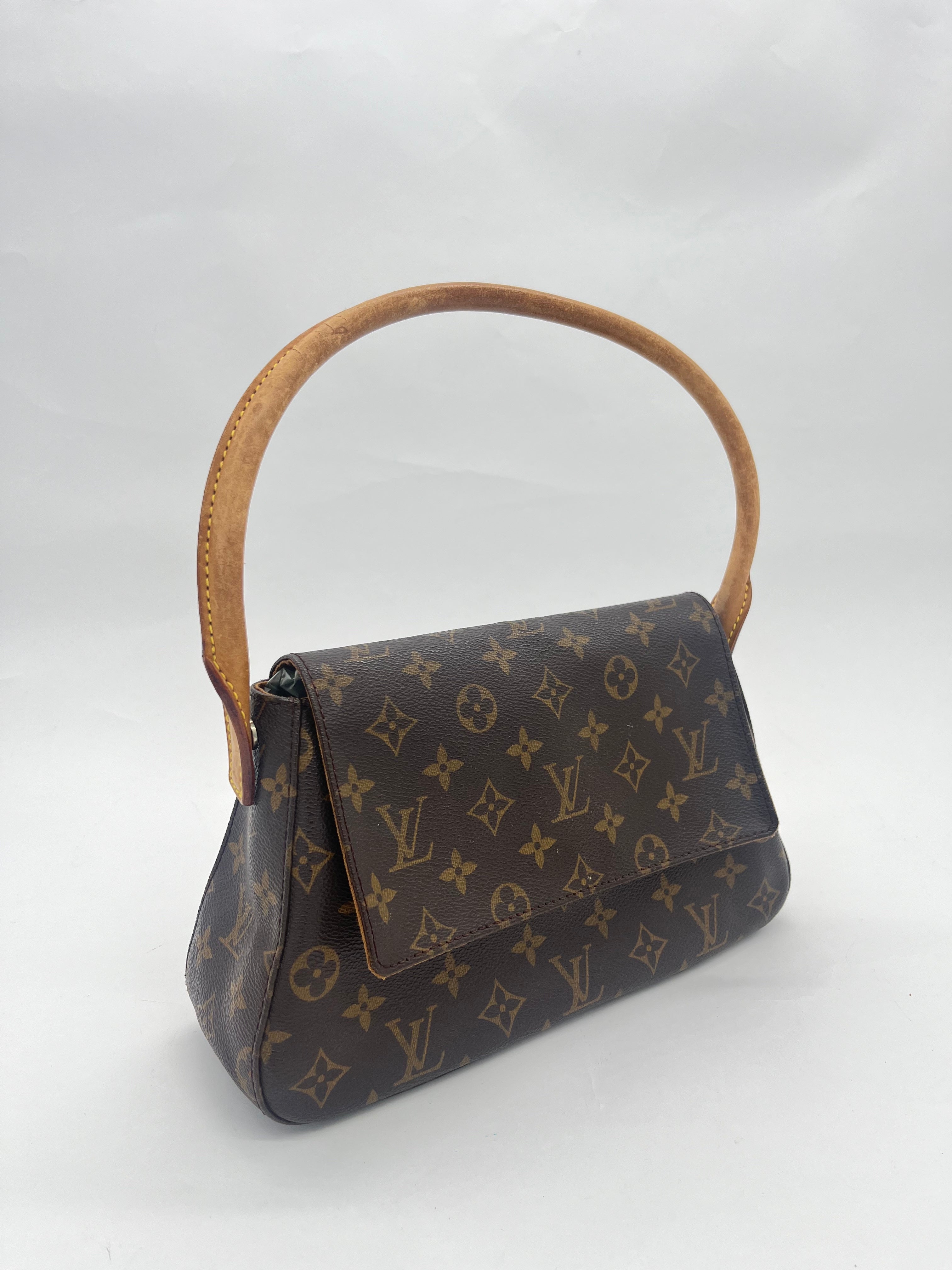 Louis Vuitton Mini Looping